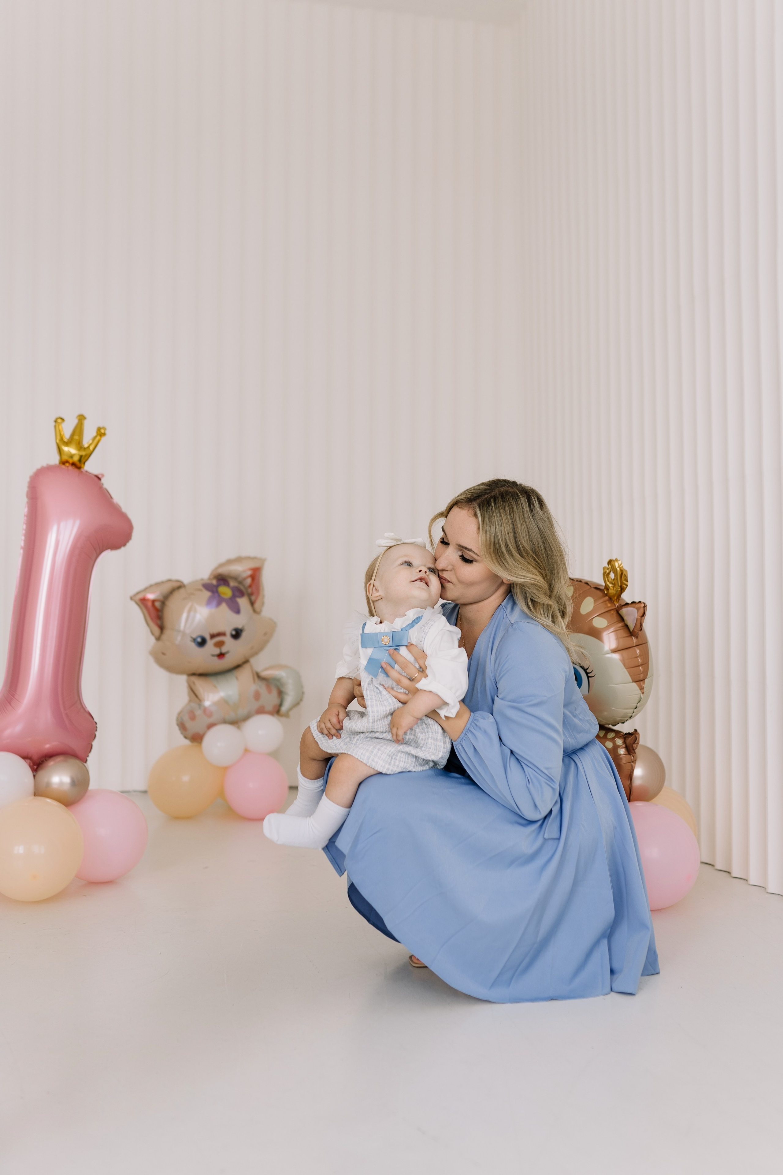 Николь 1 годик