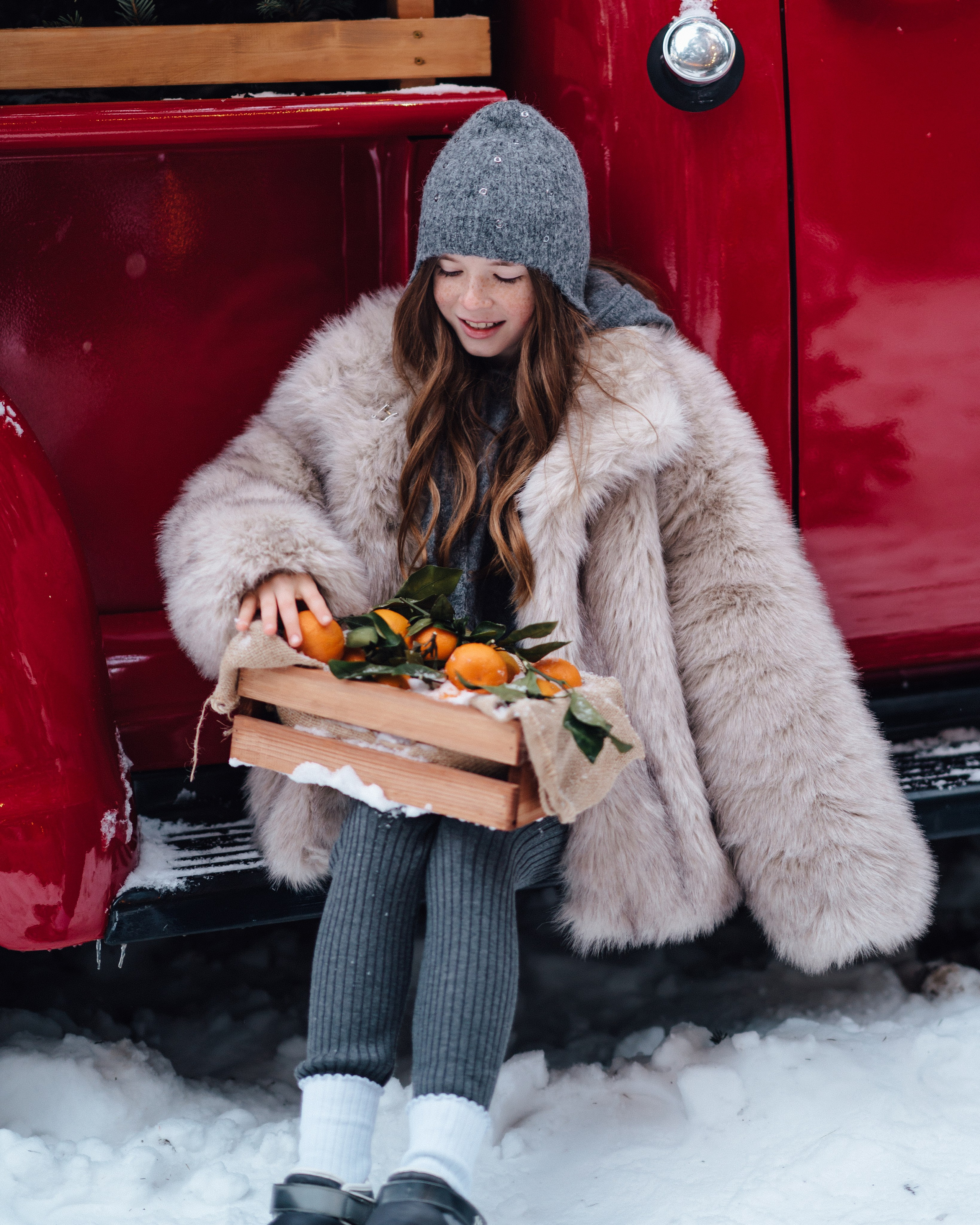 New Year. Red Car. Творческий фотограф взрослых и детей в Москве Анна Блифернец