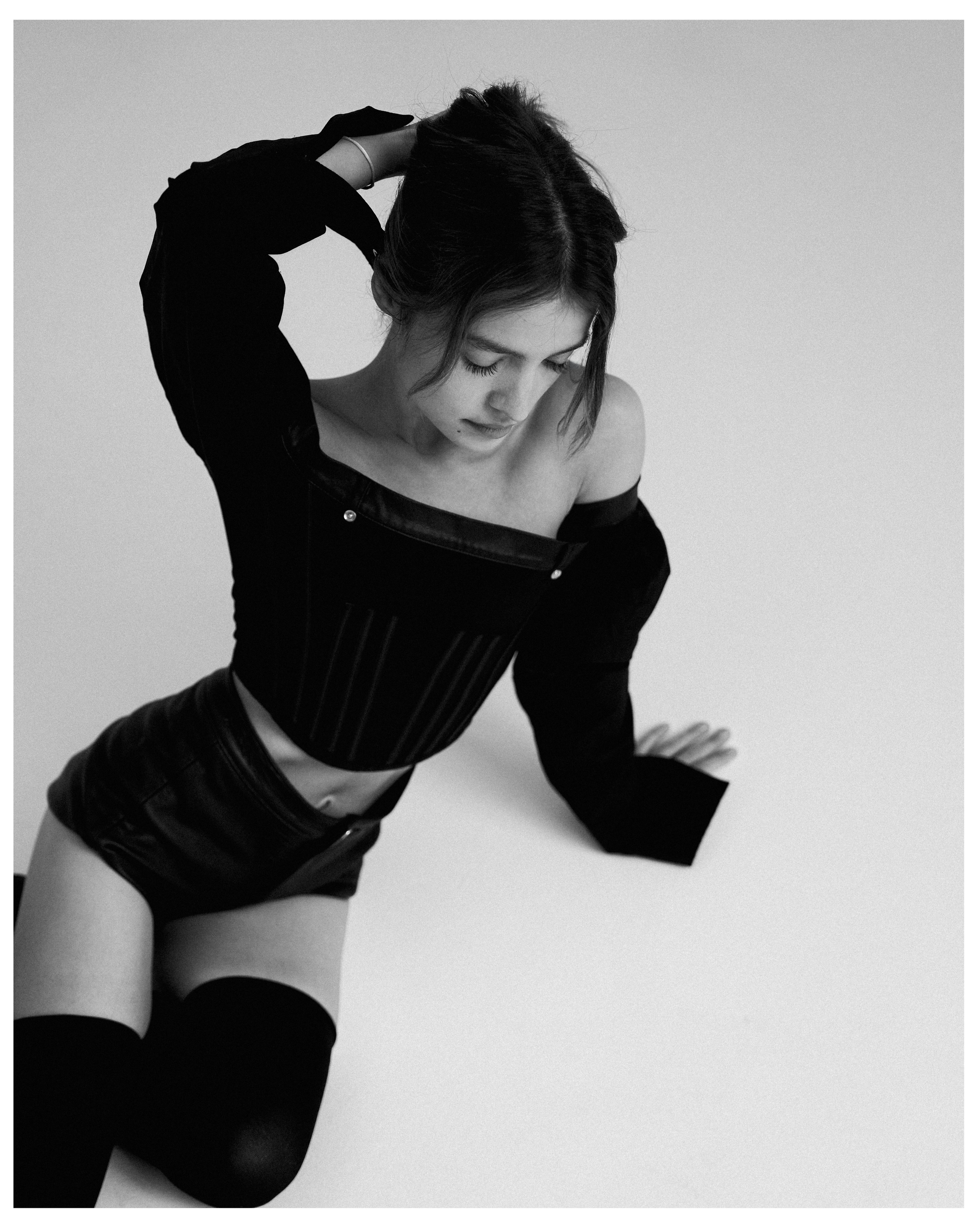 Individual in the studio. Fotographer in Vienna Ksenia Mart