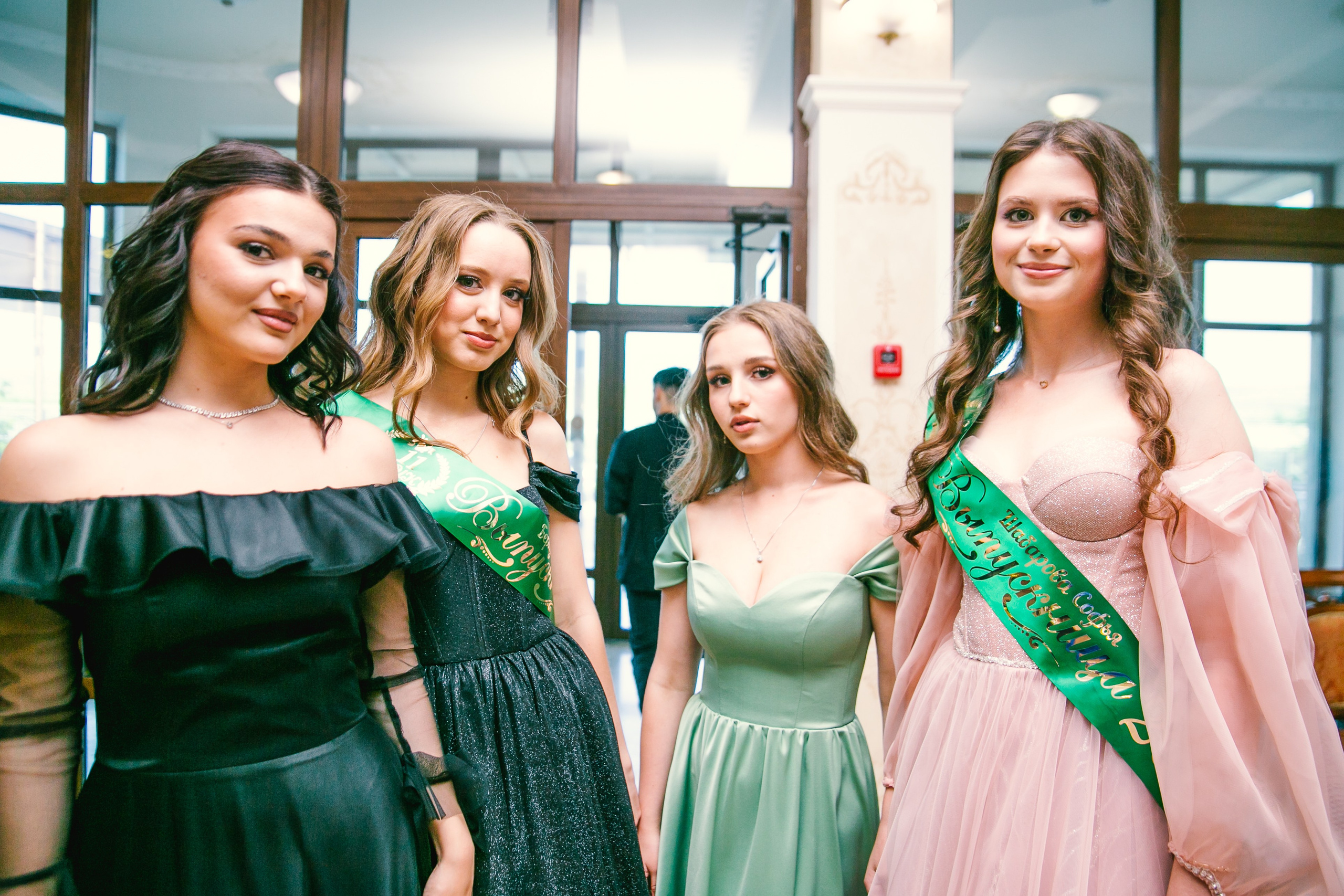 Последний звонок и выпускной. Фотограф в Крыму