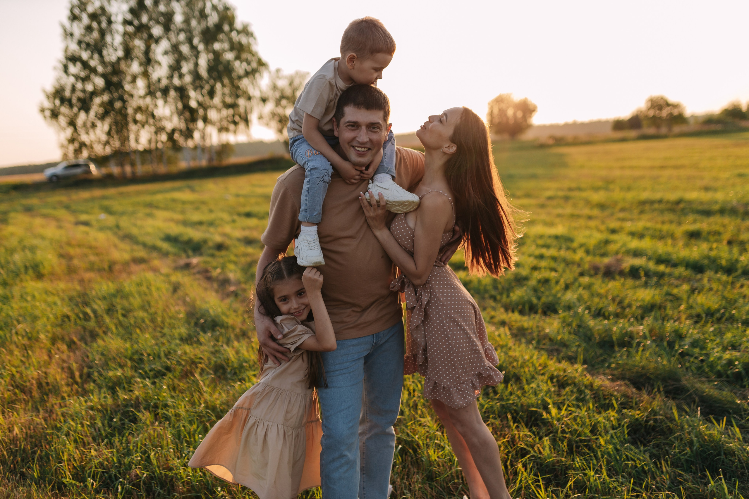 Летний вечер в поле. Семейный фотограф Альбина Крутелева, Екатеринбург, Ревда