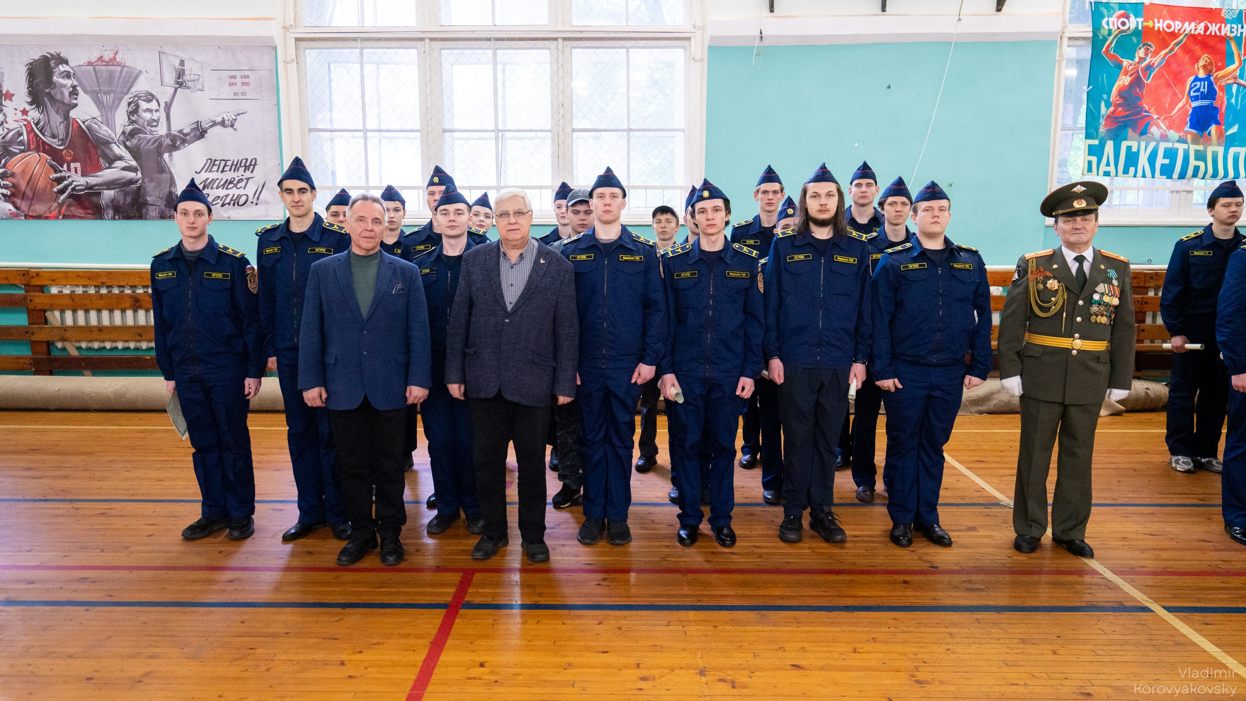 Торжественное закрытие курса военной подготовки. Фотограф Владимир Коровяковский