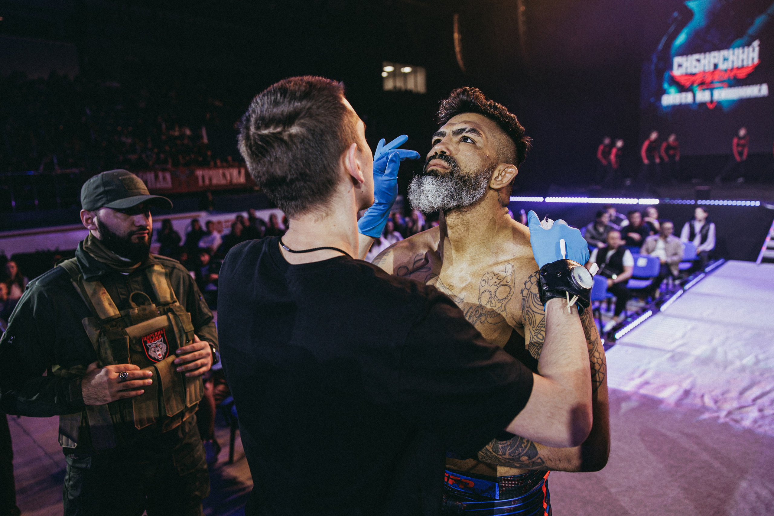 MFP255 ДУГЛАС РИБЕЙРО VS МАКСИМ БУТОРИН. Фотограф Иркутск Антипин Сергей