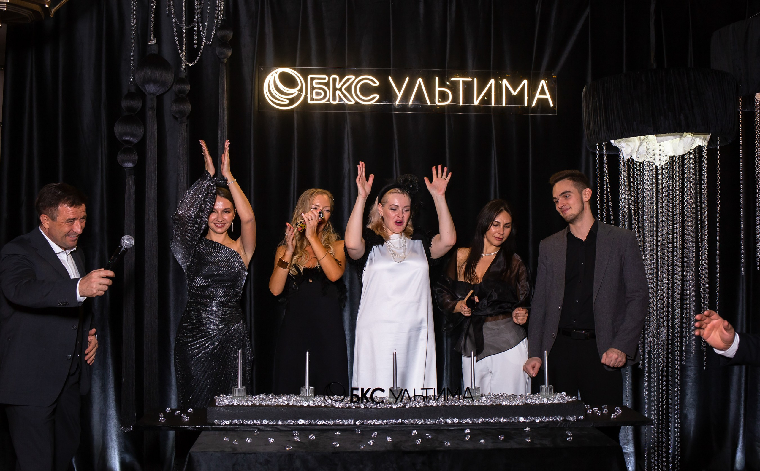 Корпоративный фотограф в Сочи и Сириусе — Премиум репортаж и тимбилдинги. Фотограф Сочи Адлер. Солькаева Анастасия