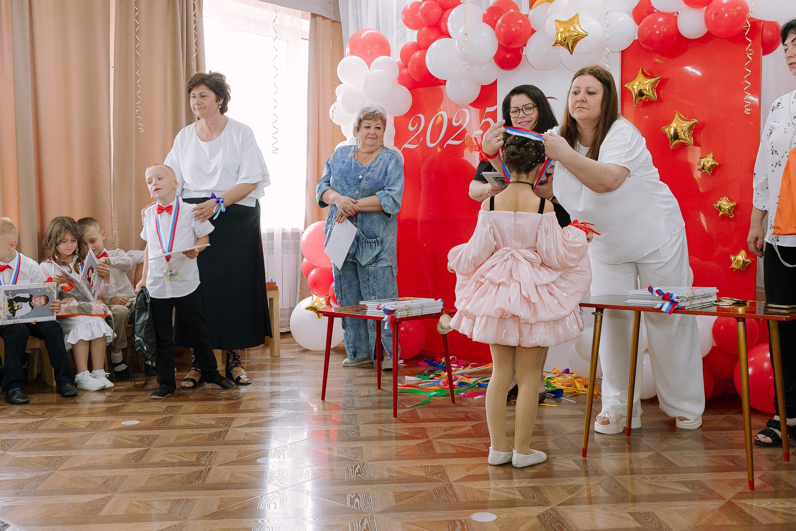 Выпускной в ДС 26. Выпускные альбомы Натальи Бутко: Новороссийск, Анапа, Геленджик