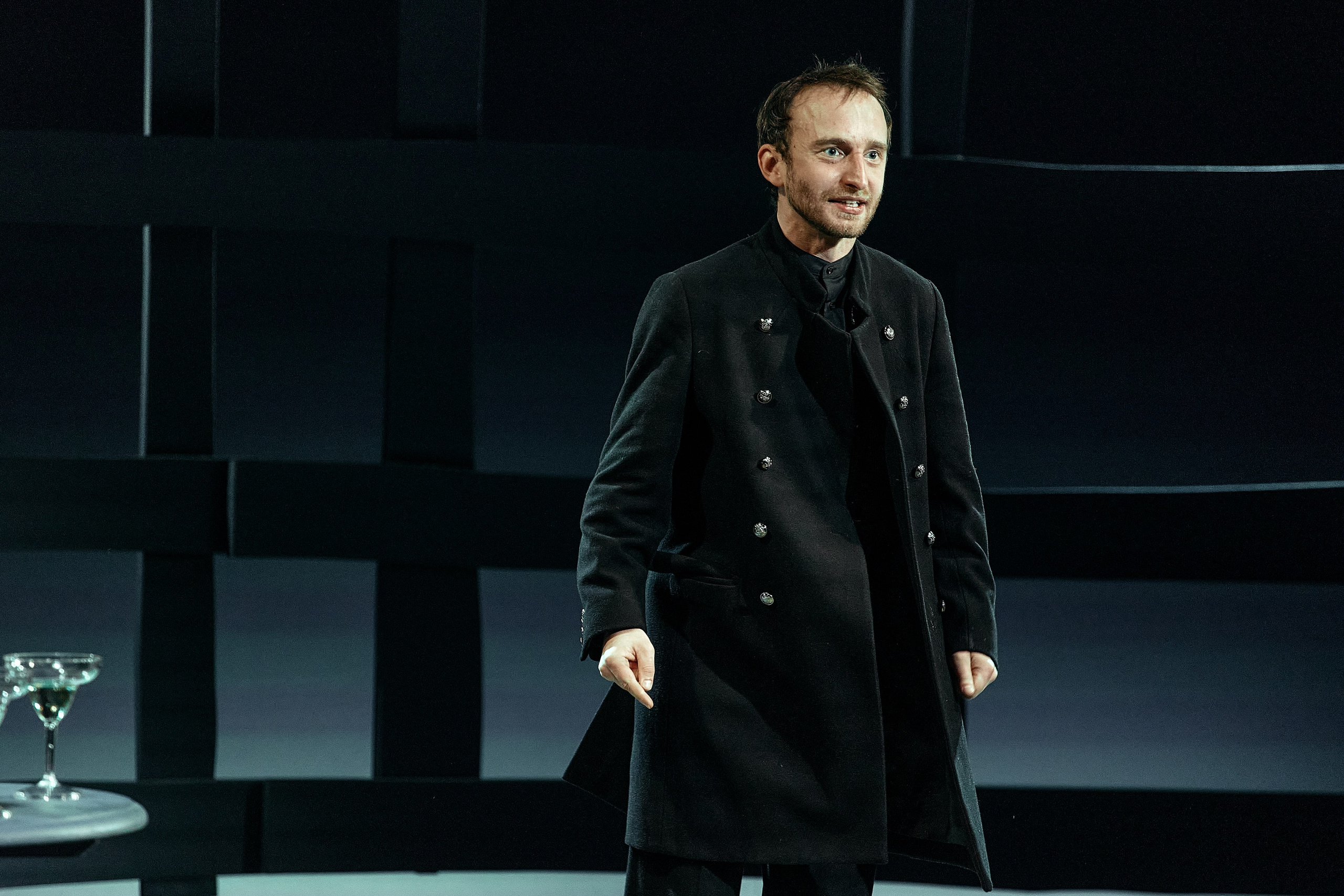 Бесприданница. Приют комедианта. Фотограф Нина Антонова