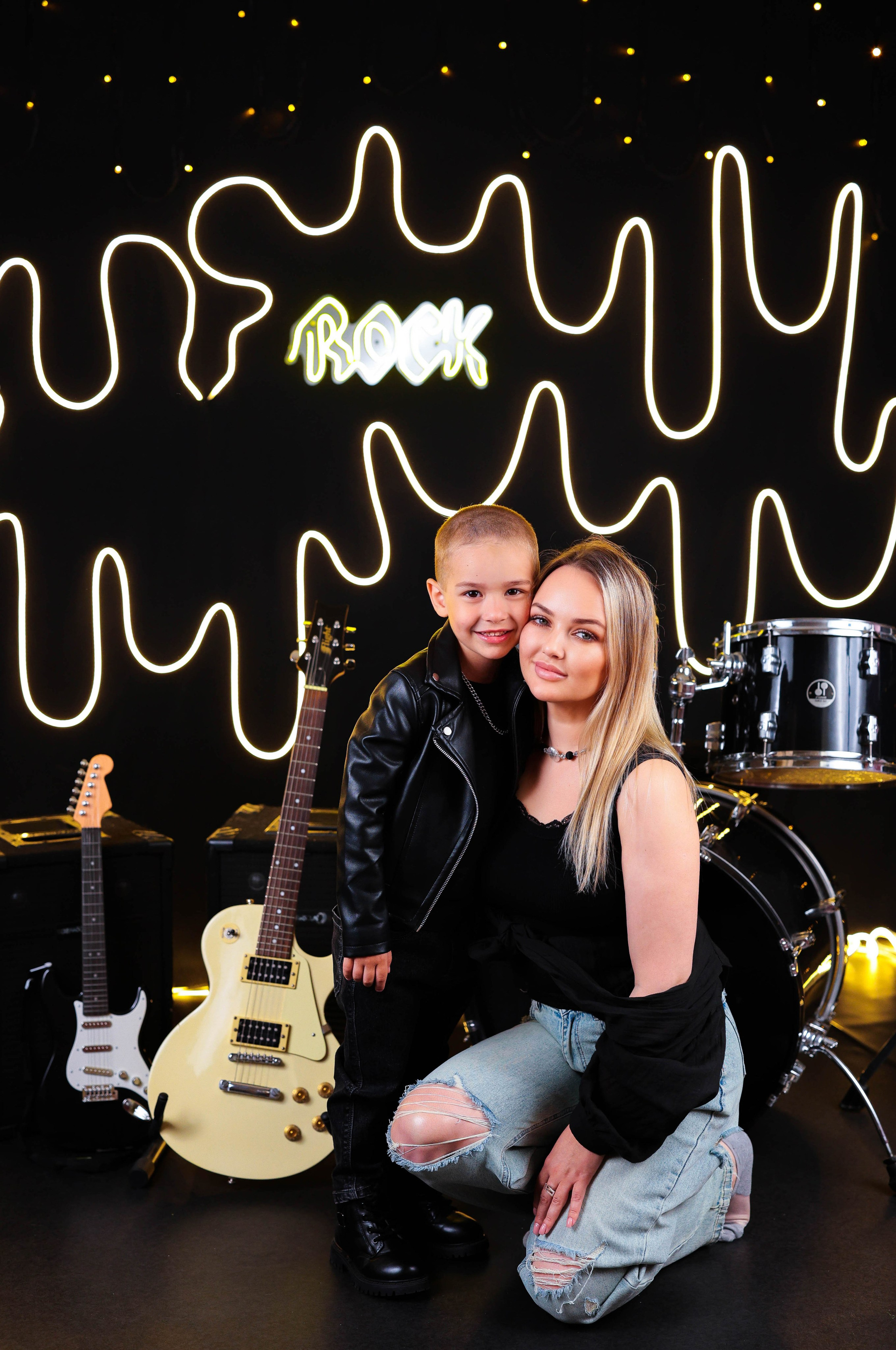 АНТУРАЖ КОВАЛЕВА