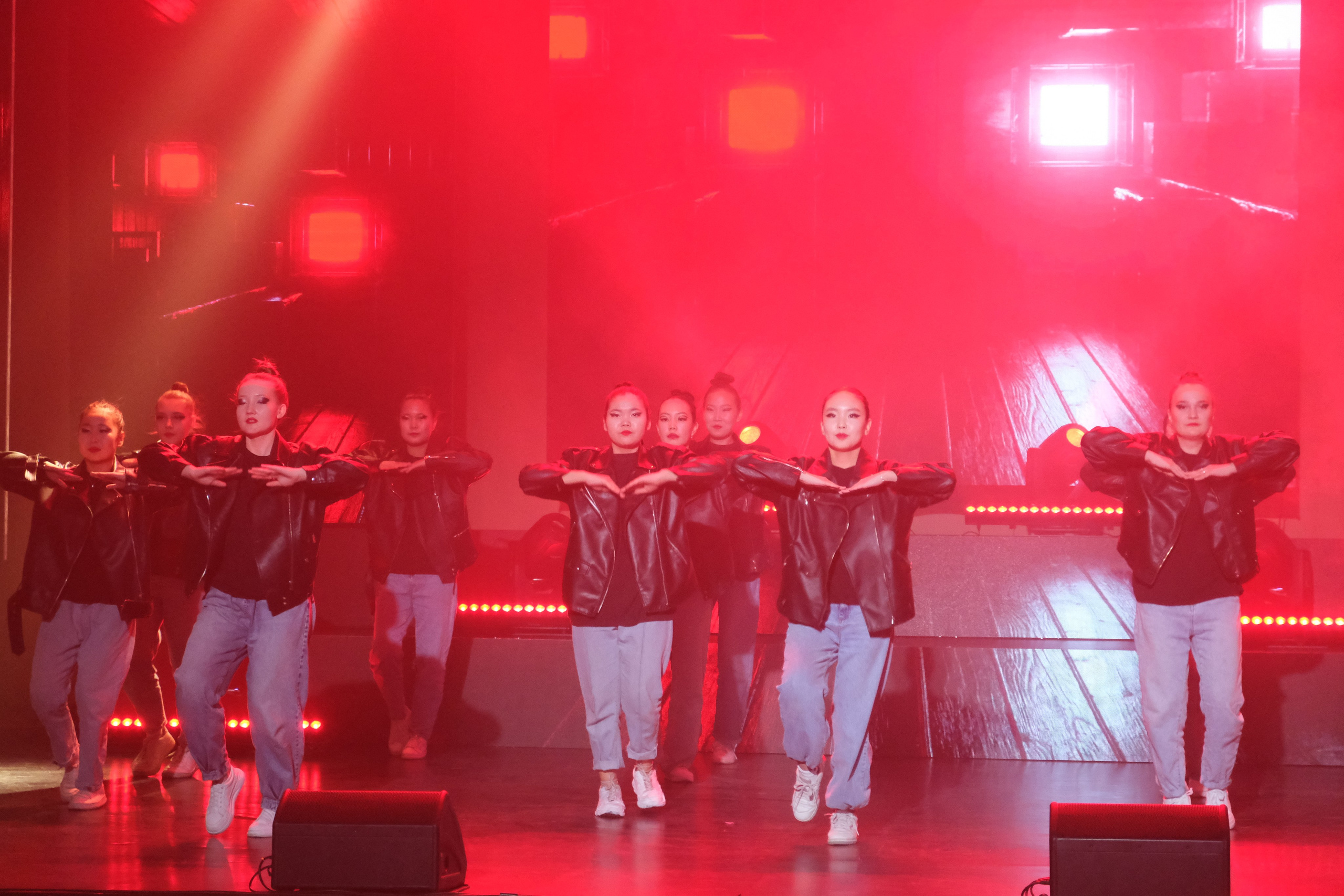 Концерт, посвященный 100-летию Хоринского района. Сэсэг — дочь степи | семейный фотограф