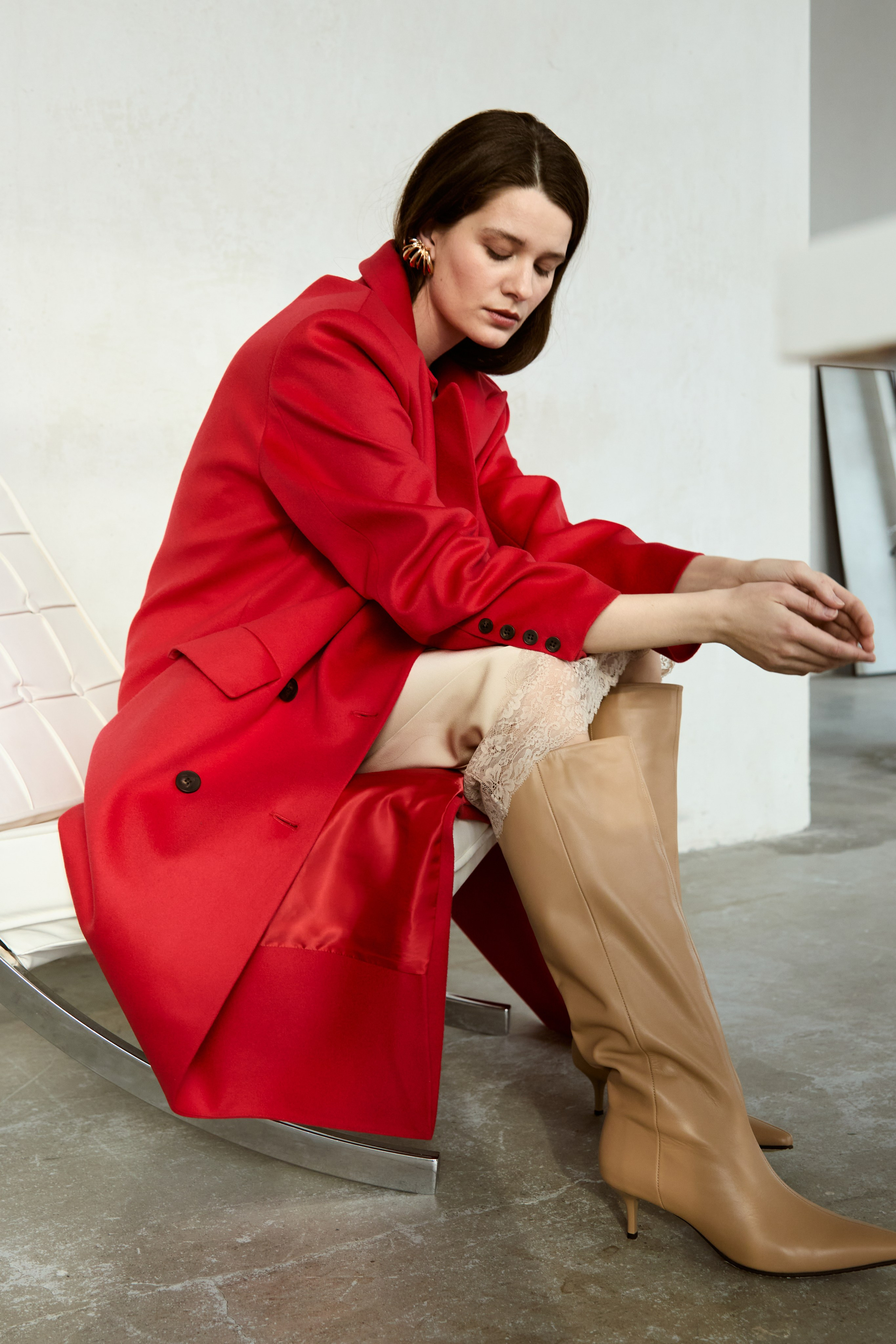 Верхняя одежда. Лукбук — весна. Визажист для брендов, Фэшн продюсер Олеся Глушкова