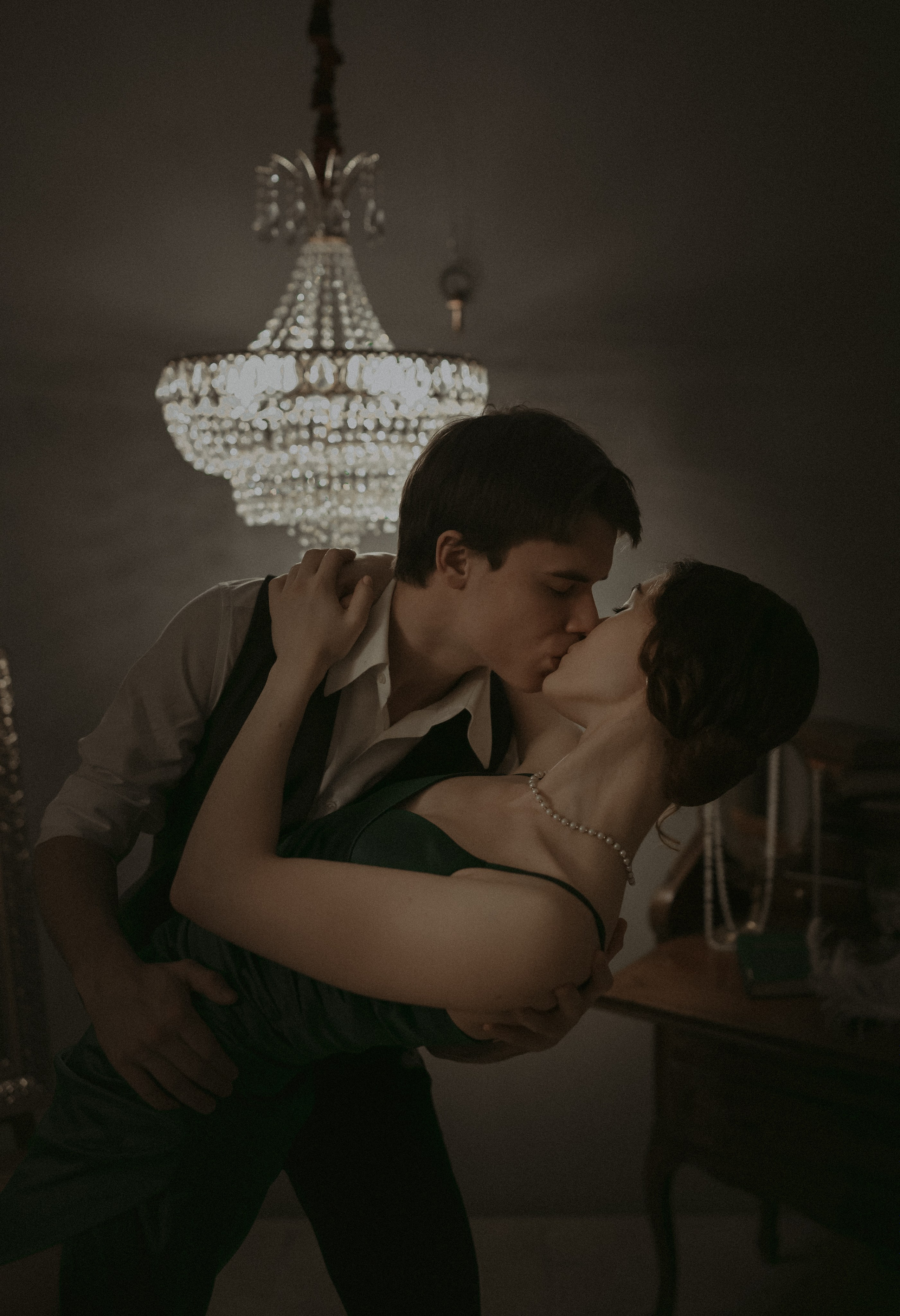 «Романс о любви». Твой проводник в мир ушедших эпох, романтики и женственности