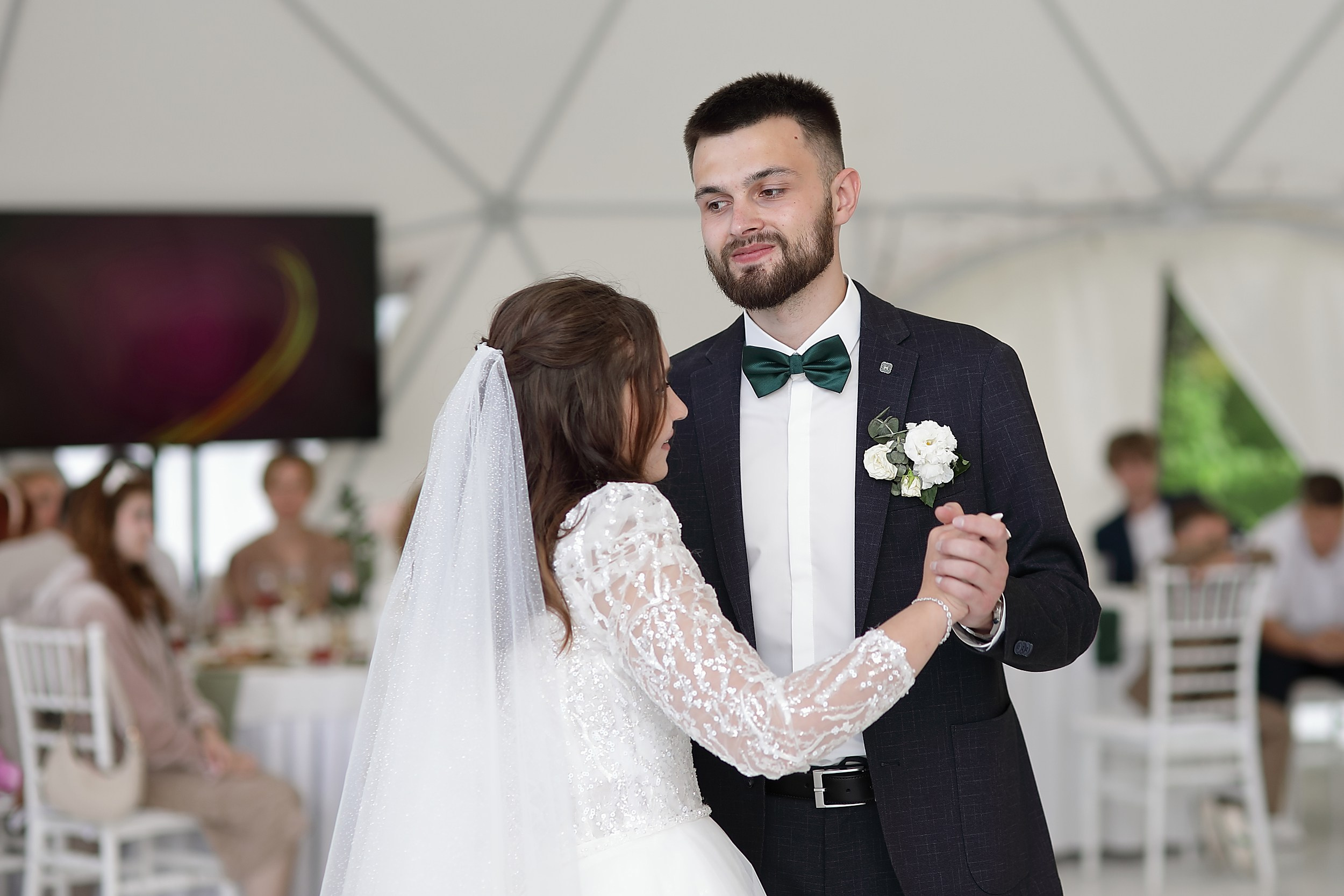 Свадебный фотограф и видеограф Екатеринбург. Свадебный и семейный фотограф и видеограф в Екатеринбурге Полянские Тимур и Анастасия