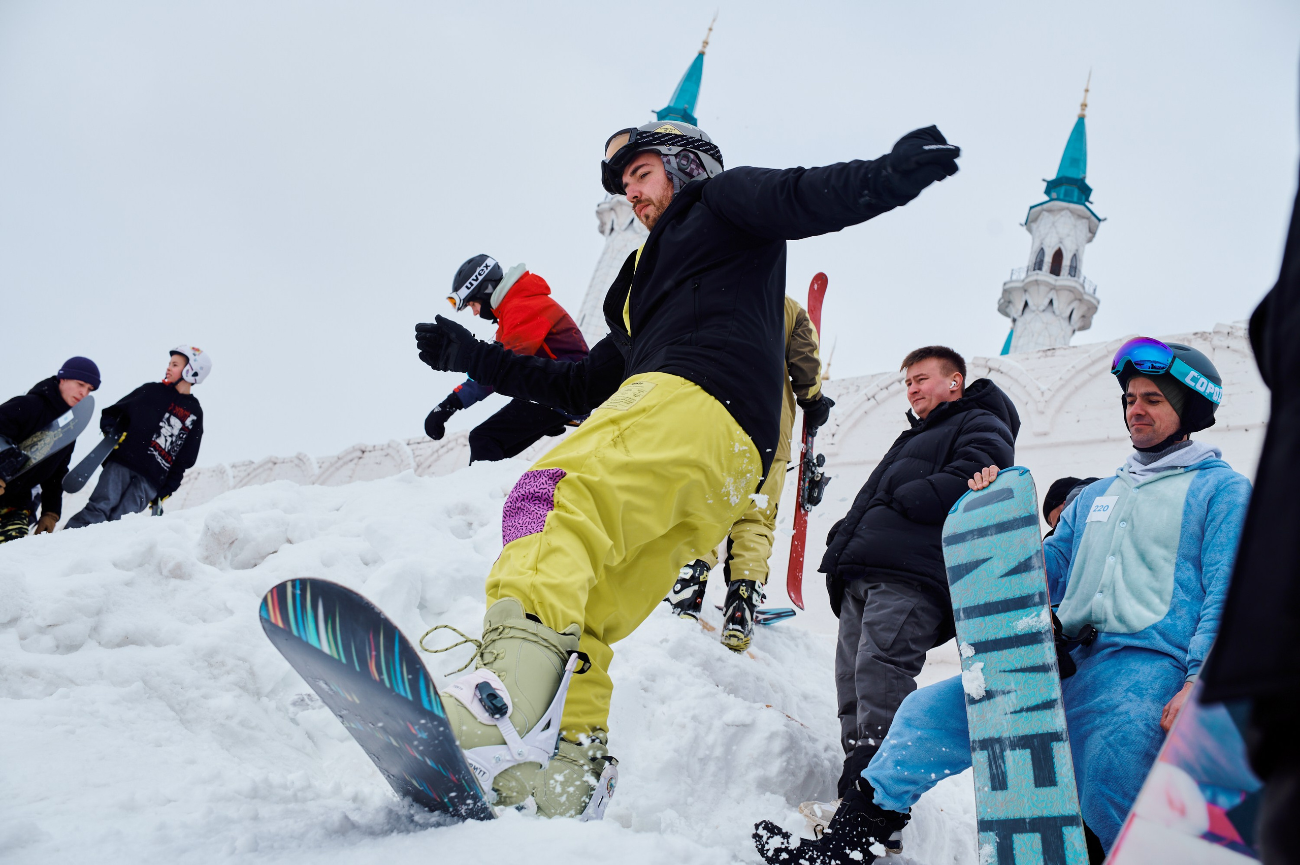 Крутой спуск _Кремль. Коммерческий фотограф в Казани Ксения Добролюбова
