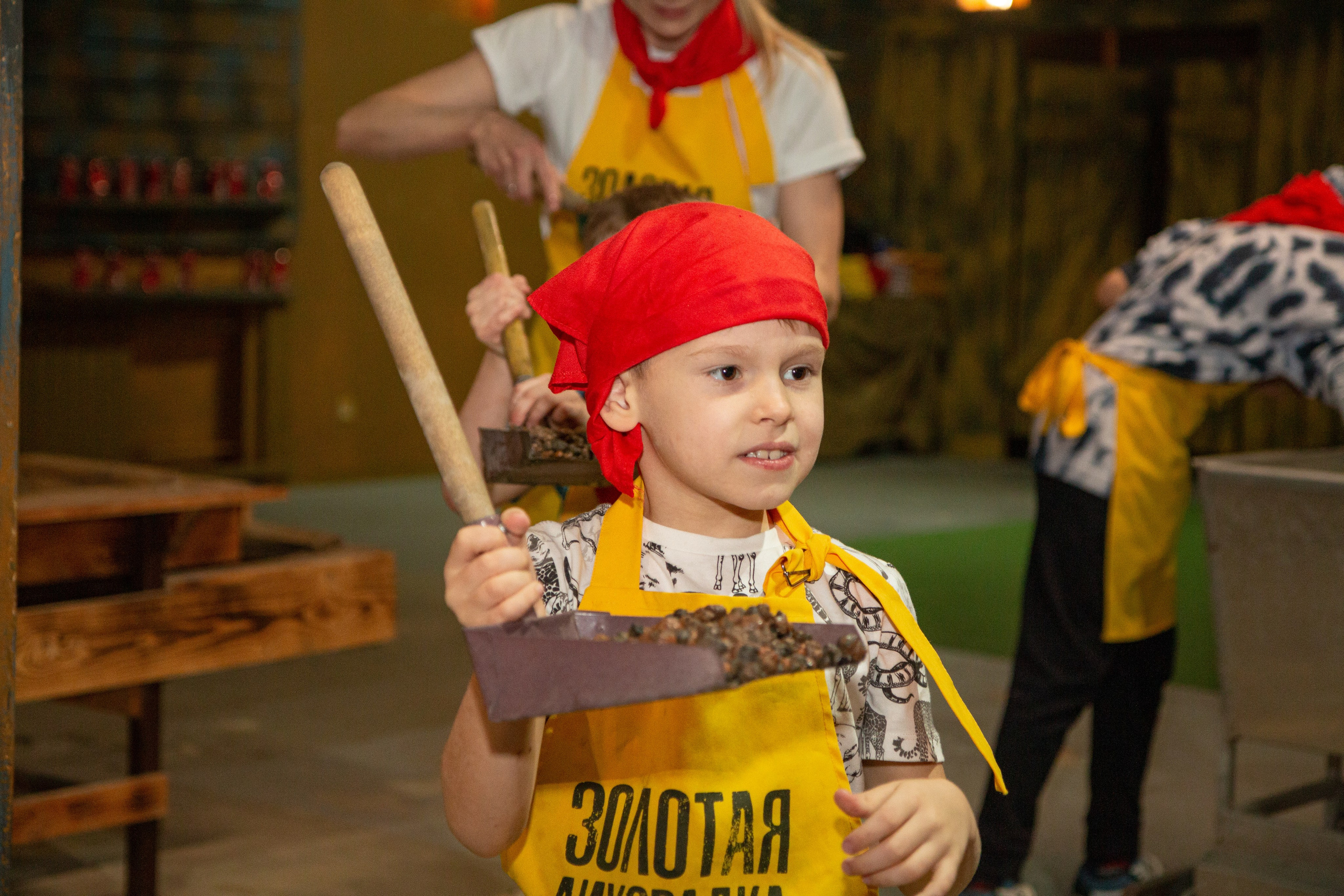 Фотосъёмка квестов и квест-шоу. Предметный и репортажный фотограф Алексей Кротов