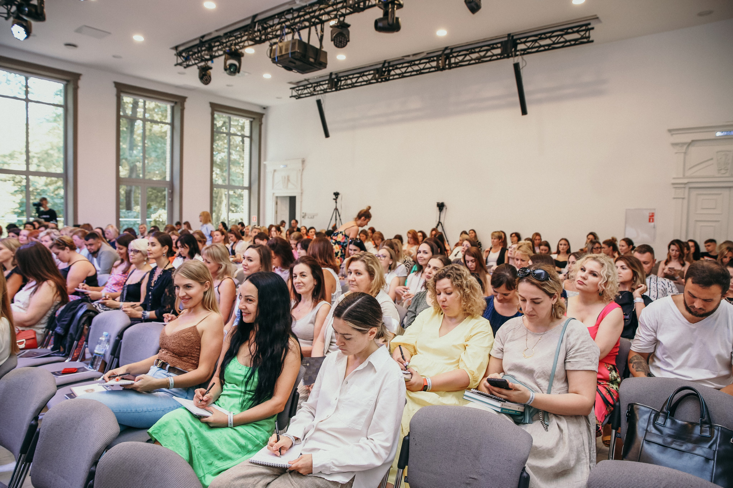 Тренинг Евгении Павловской. Фотограф и видеограф Анна Домашенко