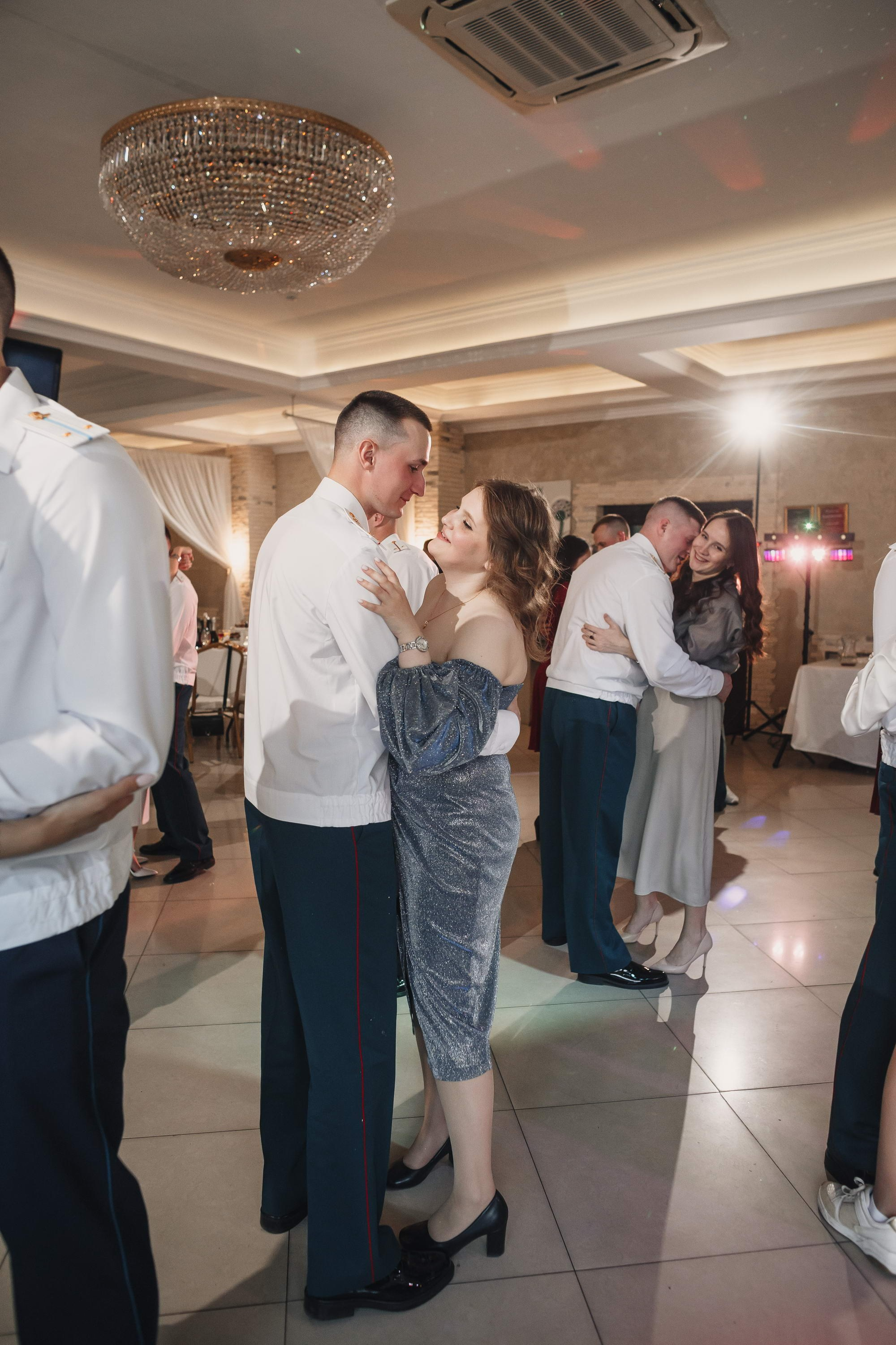 Банкет офицеров выпускников академии связи. Свадебный фотограф Игорь Брундасов 8PHOTO на свадьбу венчание загс СПб