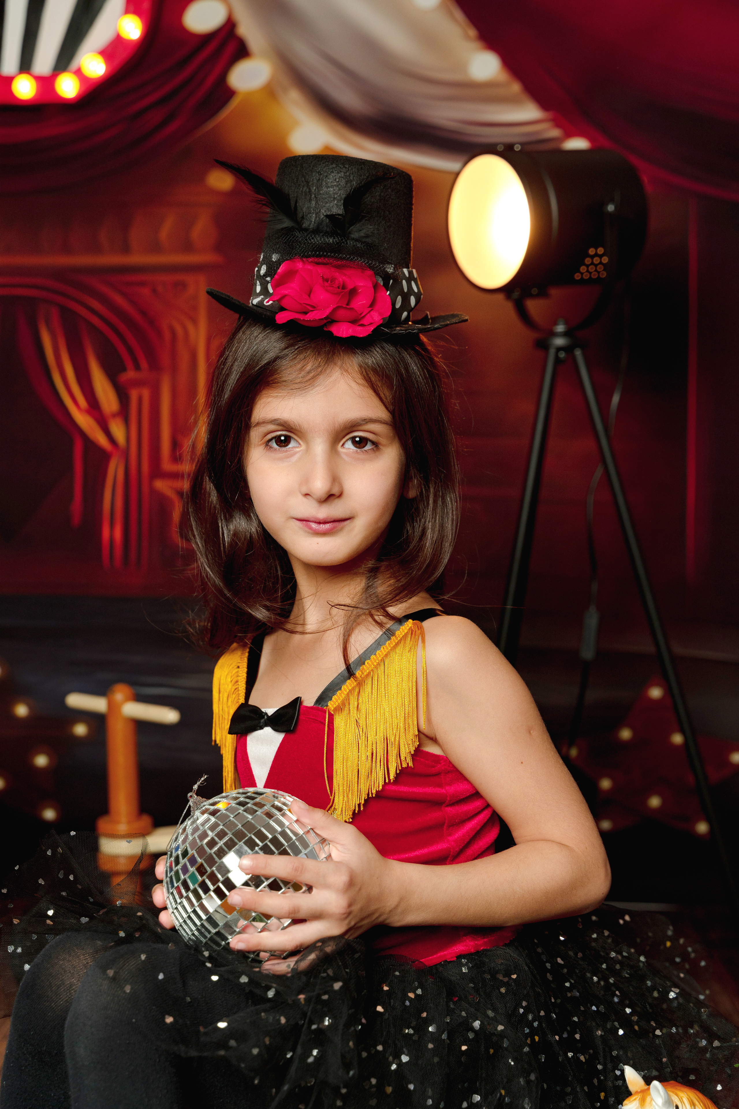 НОВОГОДНИЙ ЦИРК. Детская выездная фотостудия. Фотограф новорождённых newborn, годовасие