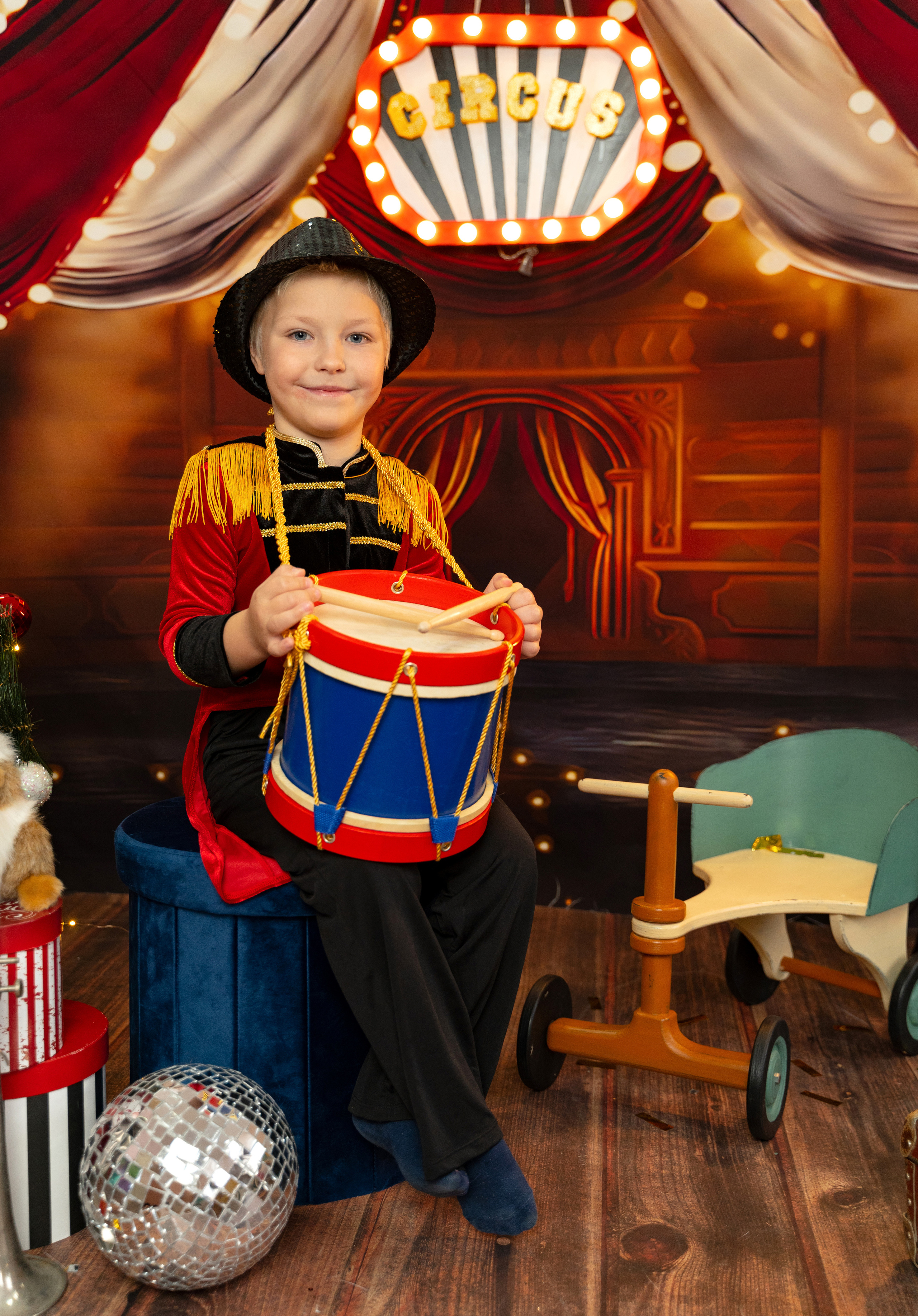 НОВОГОДНИЙ ЦИРК. Детская выездная фотостудия. Фотограф новорождённых newborn, годовасие