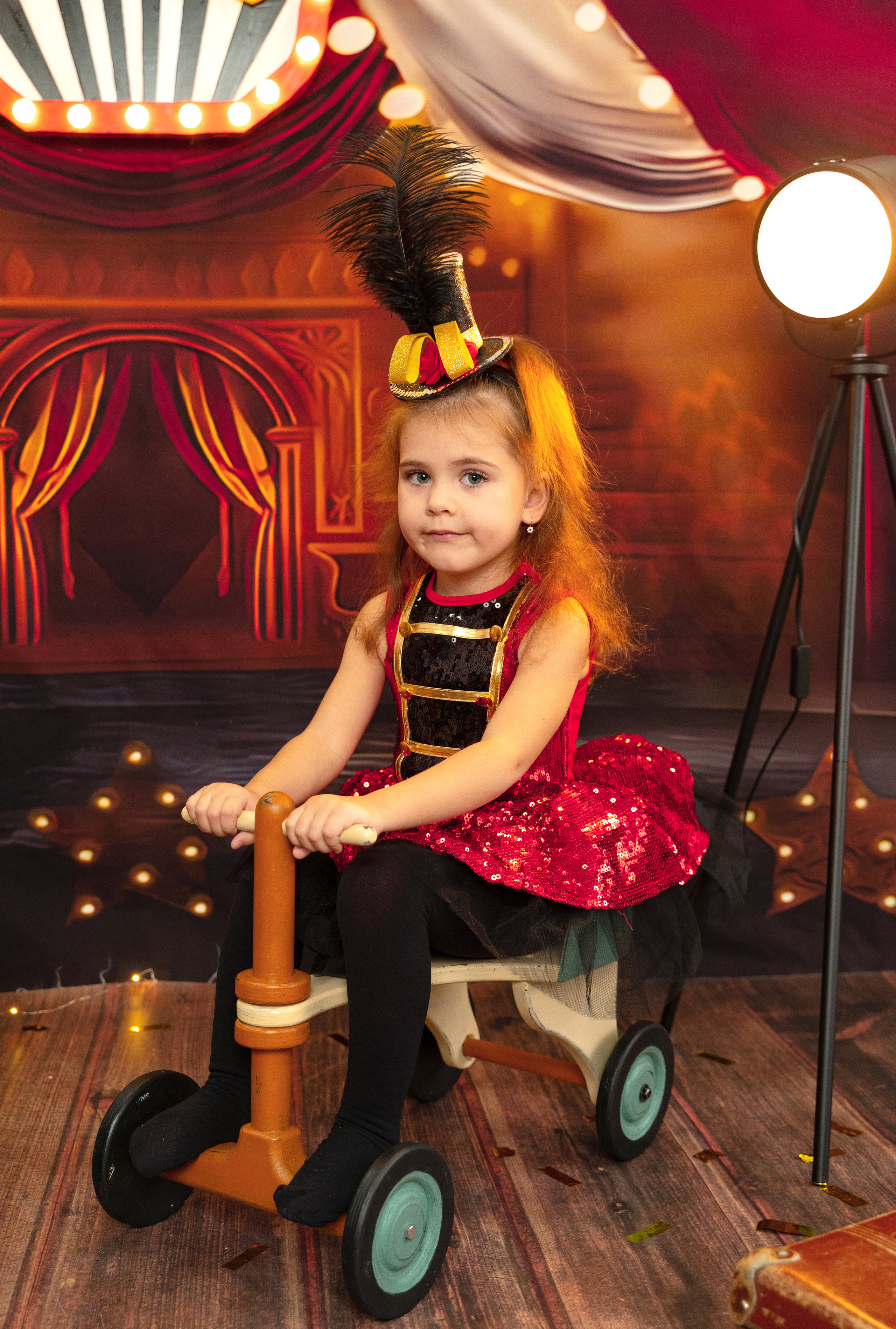 НОВОГОДНИЙ ЦИРК. Детская выездная фотостудия. Фотограф новорождённых newborn, годовасие