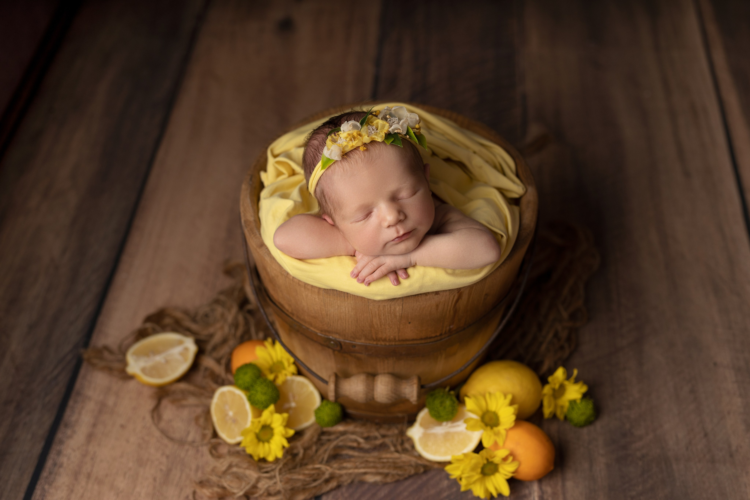 Фотограф новорожденных | Екатерина | Портфолио и цены | Съемка в студии и дома. Фотограф уникального направления ньюборн в Москве Екатерина Буценина