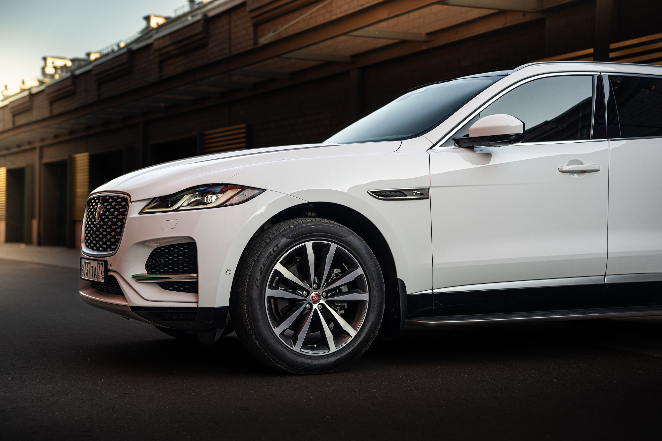 JAGUAR F-PACE. OZ Production