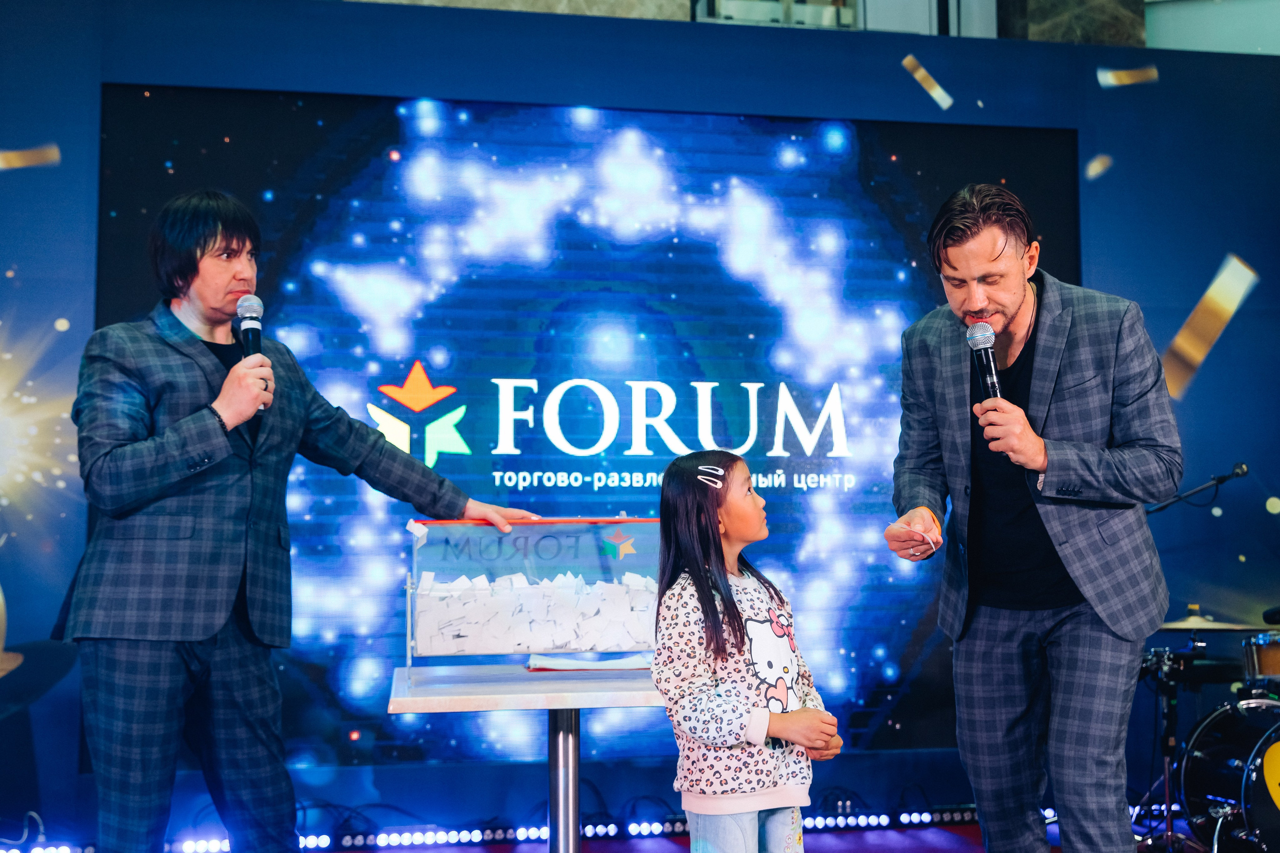 5 лет ТЦ Форум. Свадебный и семейный фотограф в Улан-Удэ