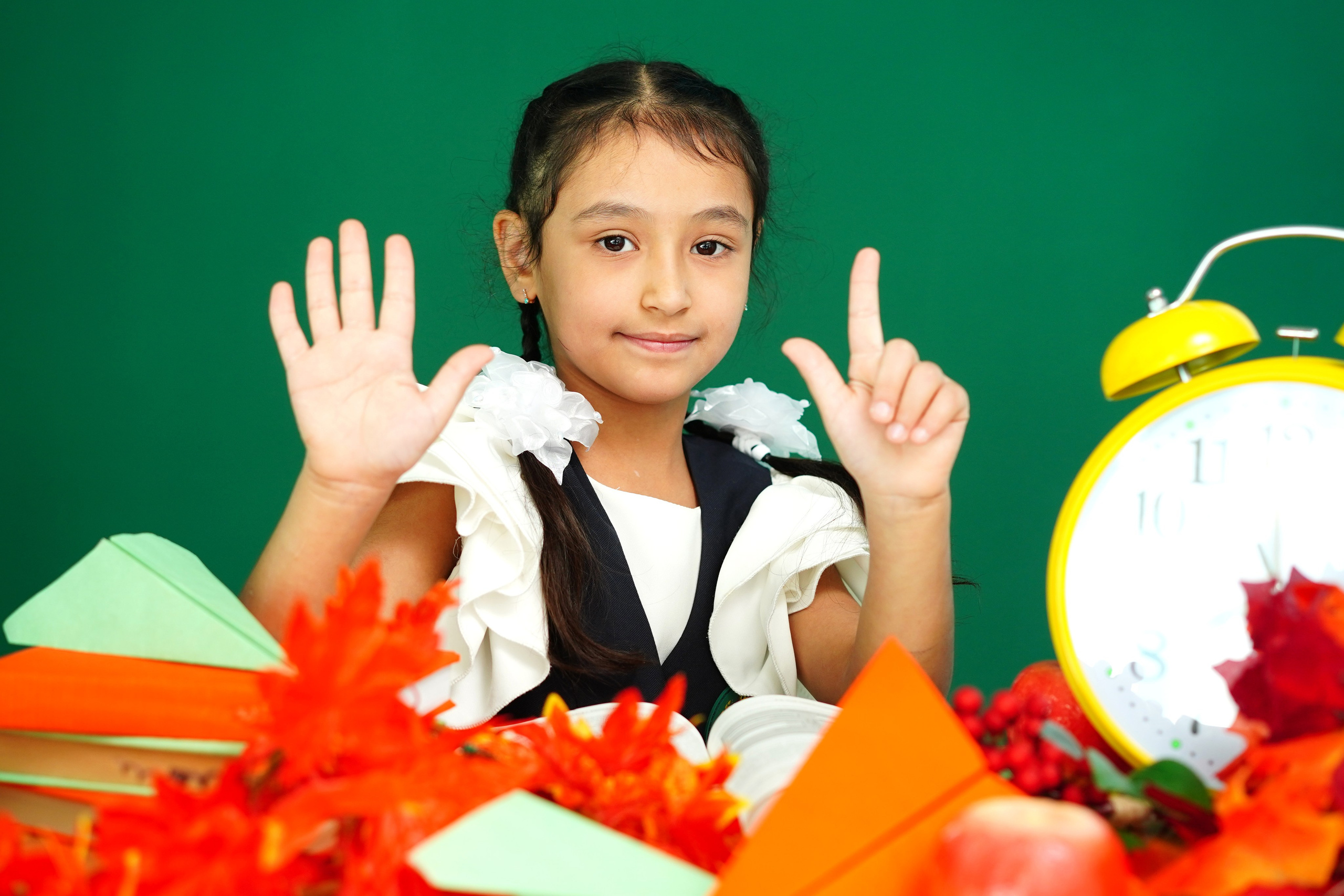 1 кл портреты. MEMENTO.Выпускные альбомы, школьные, юбилейные и другие книги. Ростов-на-Дону