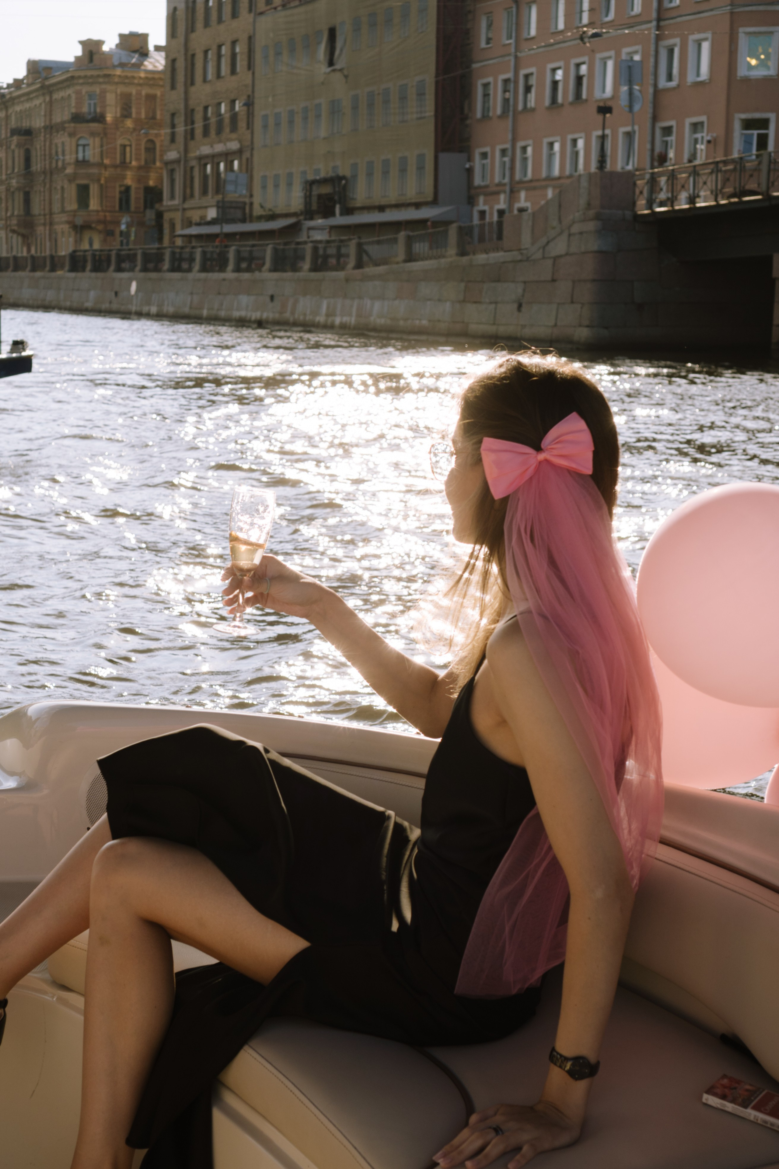 ДЕВИЧНИК НА КАТЕРЕ. Профессиональный фотограф, Санкт-Петербург — Виктория Богомолова