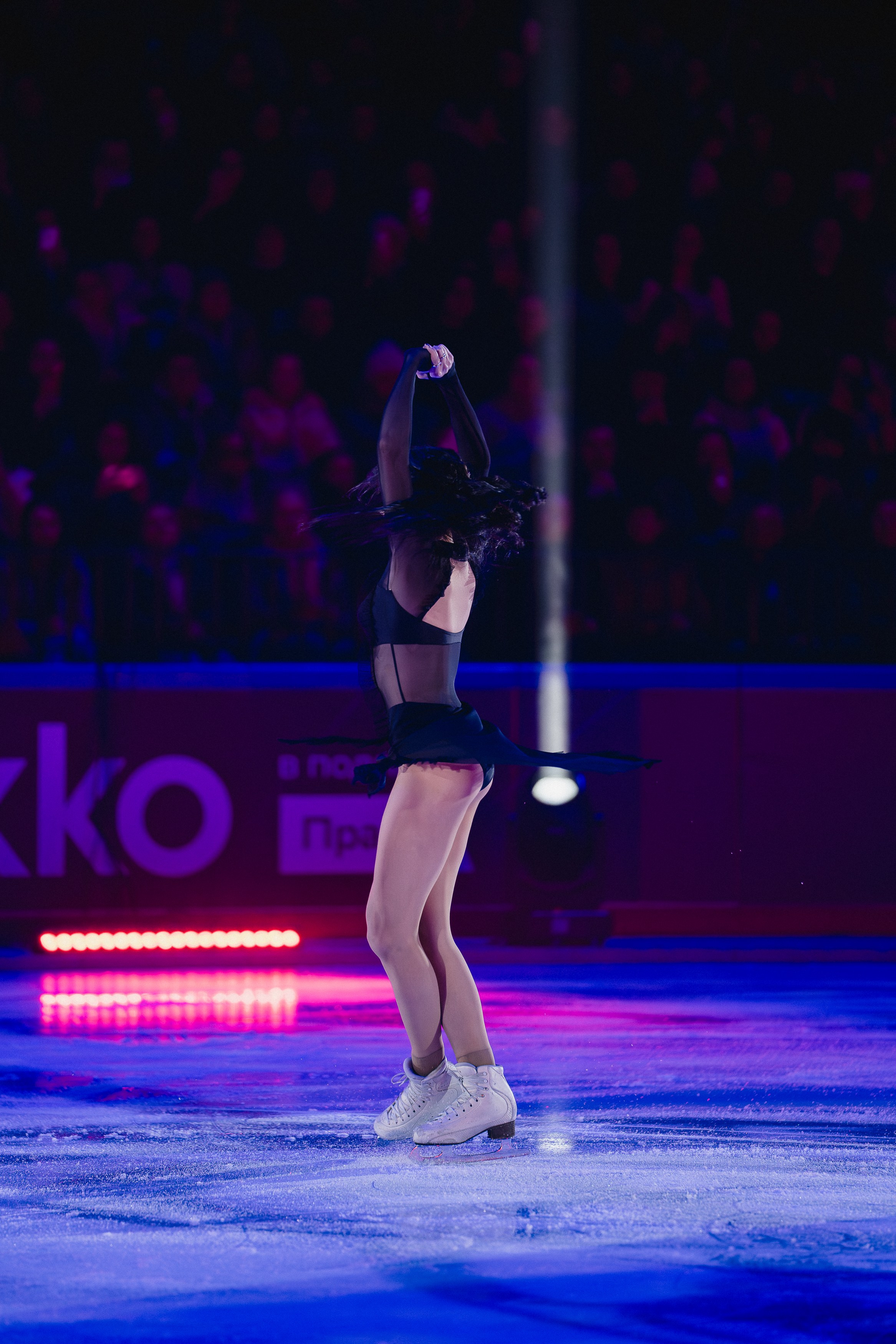 Шоу Этери Тутберидзе в Новосибирске. Воробьева Ксения — Спортивный и танцевальный фотограф Новосибирск