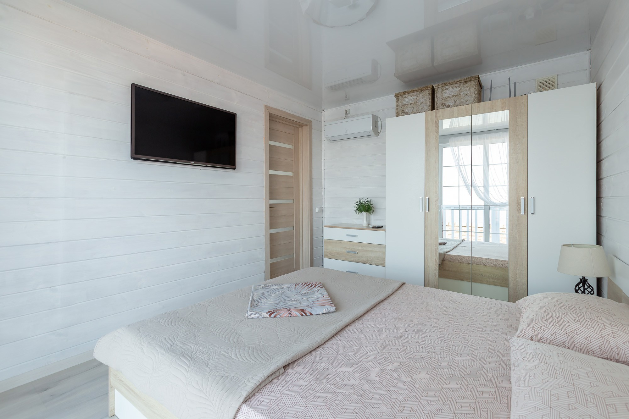 Алушта. Гостевой домик «Прованс». Интерьерный фотограф в Крыму