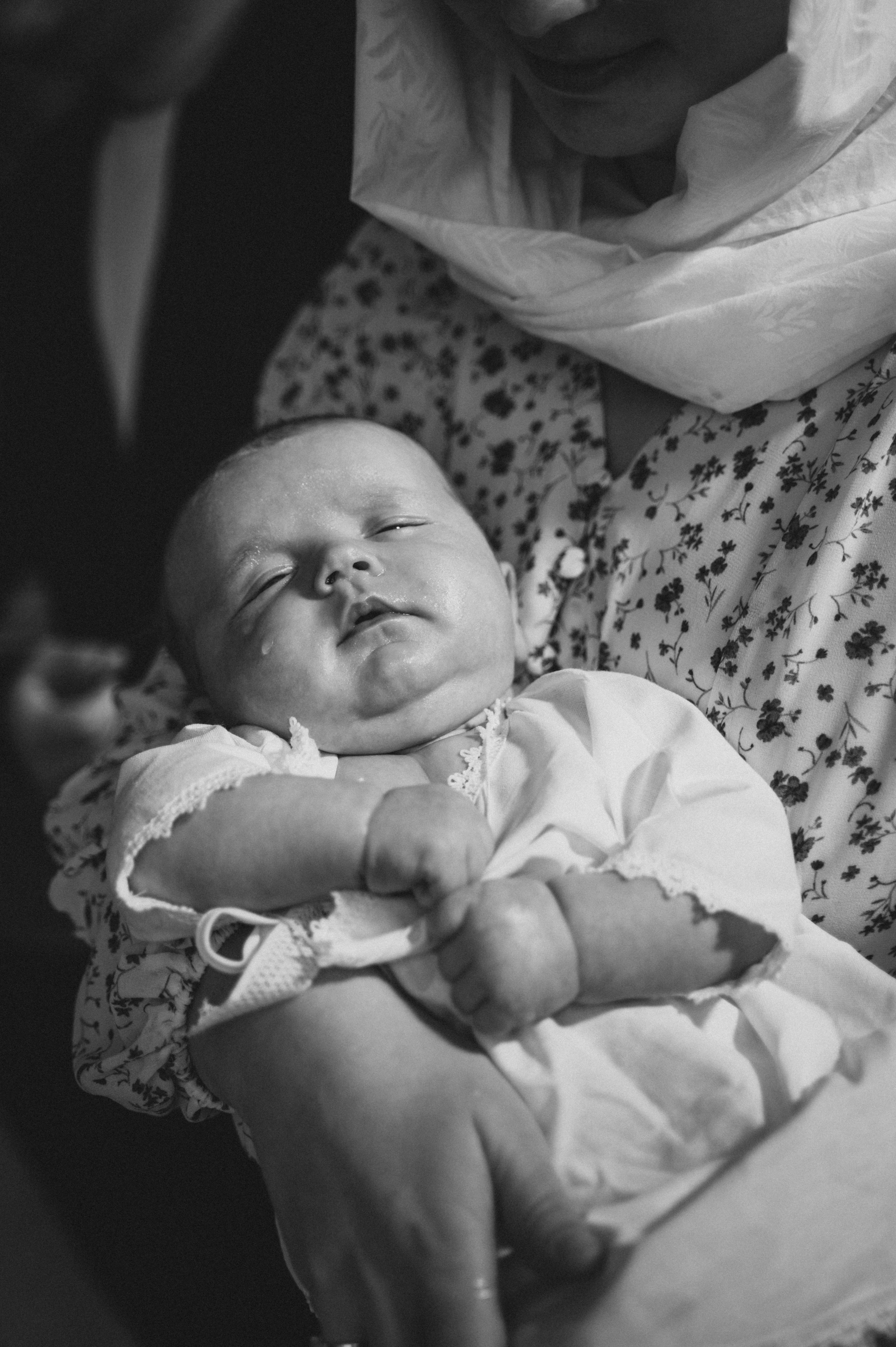 Крещение Ромы (Приход храма святой Равноапостольной княгини Ольги). Семейный фотограф в Минске Дарья Дреко