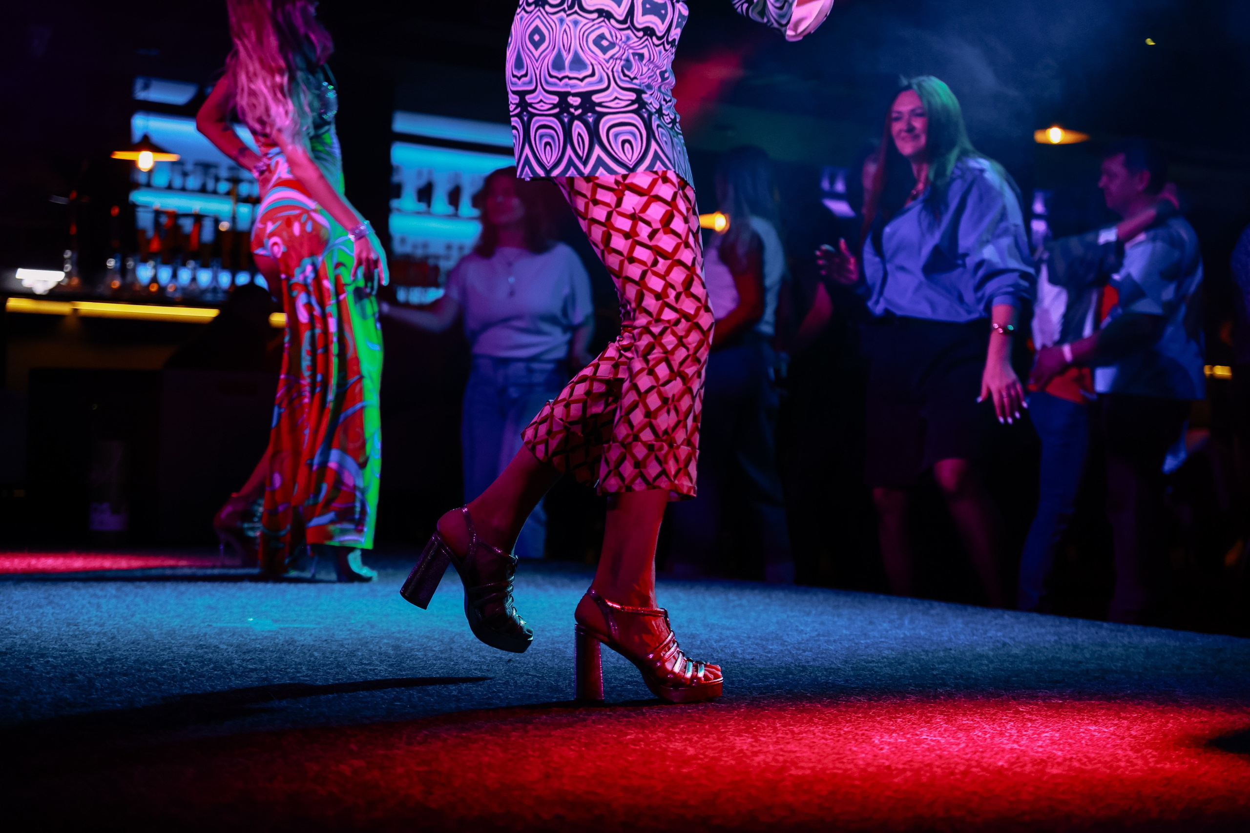 Дискотека под хиты 2000 в Истории. Фотограф Юлия Мальцева