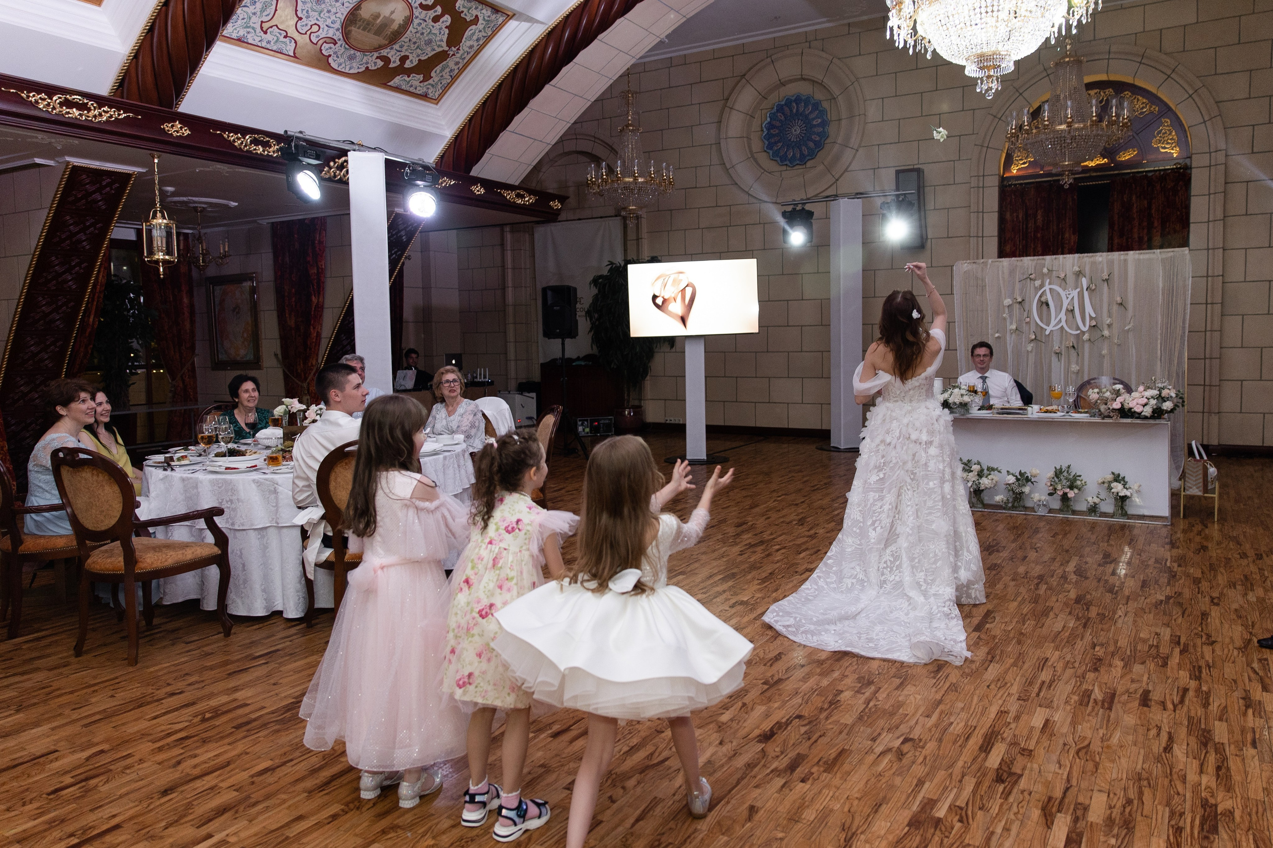 Любовь в сердце столицы. Свадебный фотограф — Ефимов Сергей