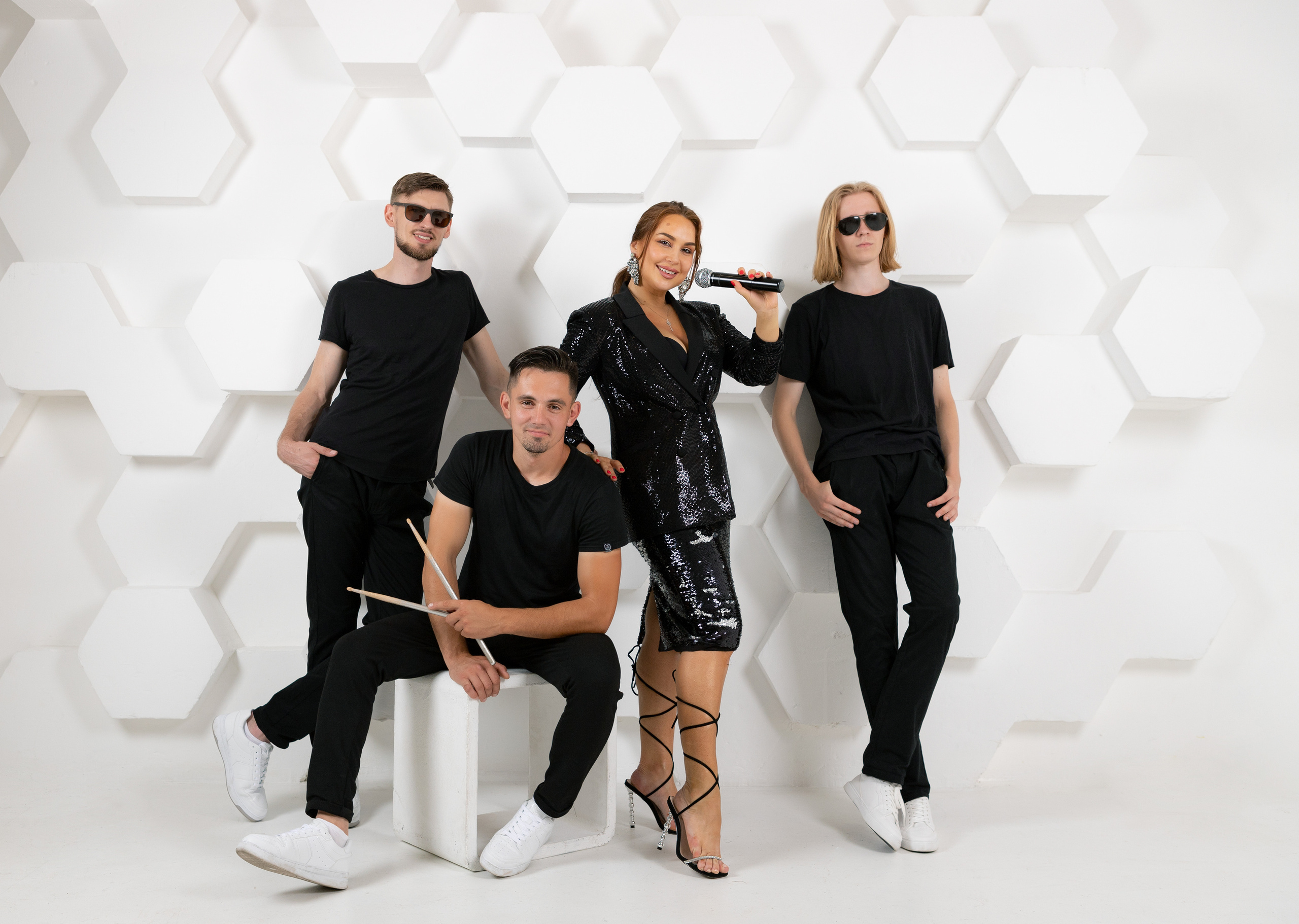 Фотосессия для афиши концерта мероприятия, творческой встречи квартирника. Фотограф в Санкт-Петербурге Степанская Юлия