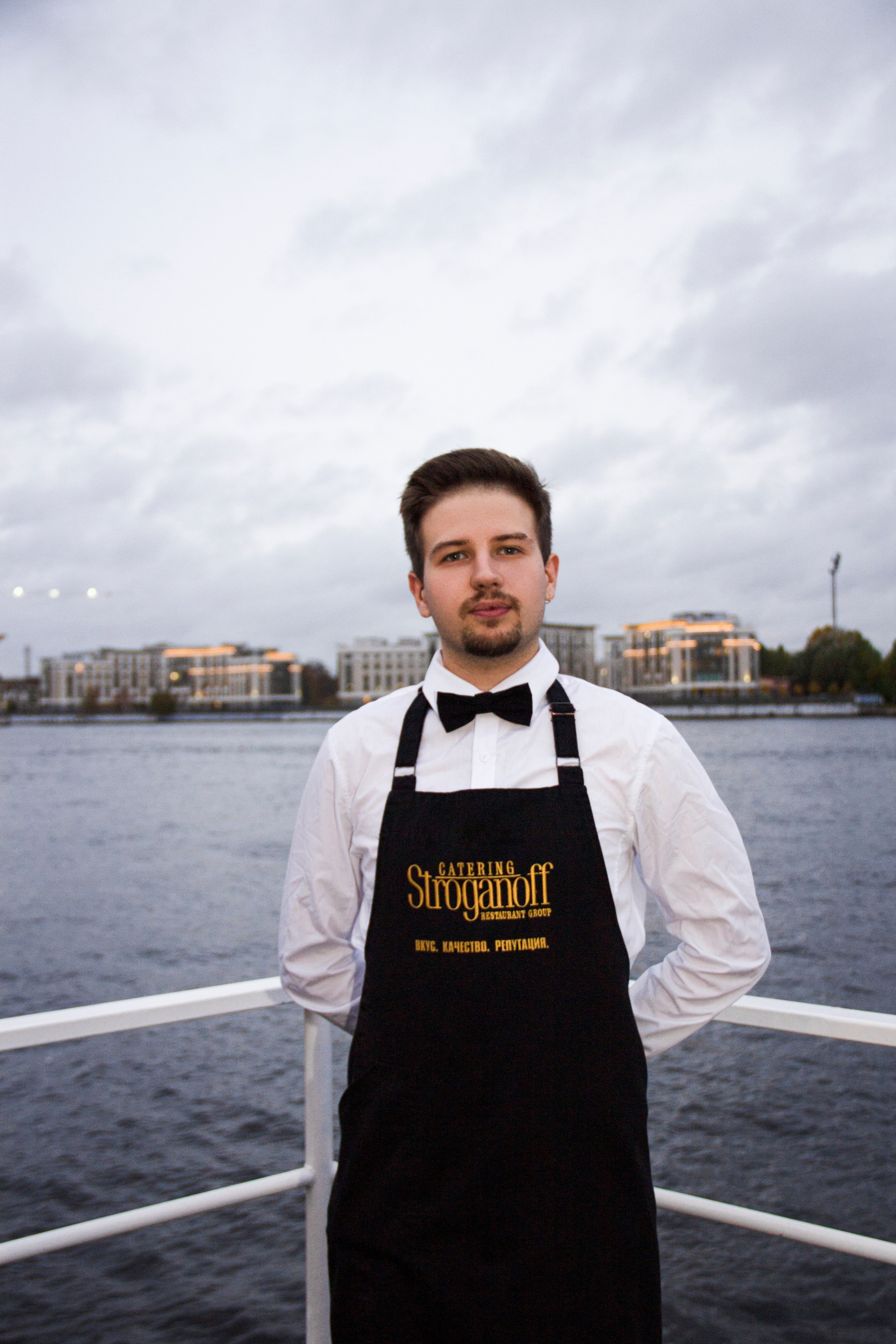 Съемка для сайта аренды катеров в Санкт-Петербурге, подготовка к свадебной прогулке по рекам и каналам. Фотограф в Санкт-Петербурге Смирнова Диана