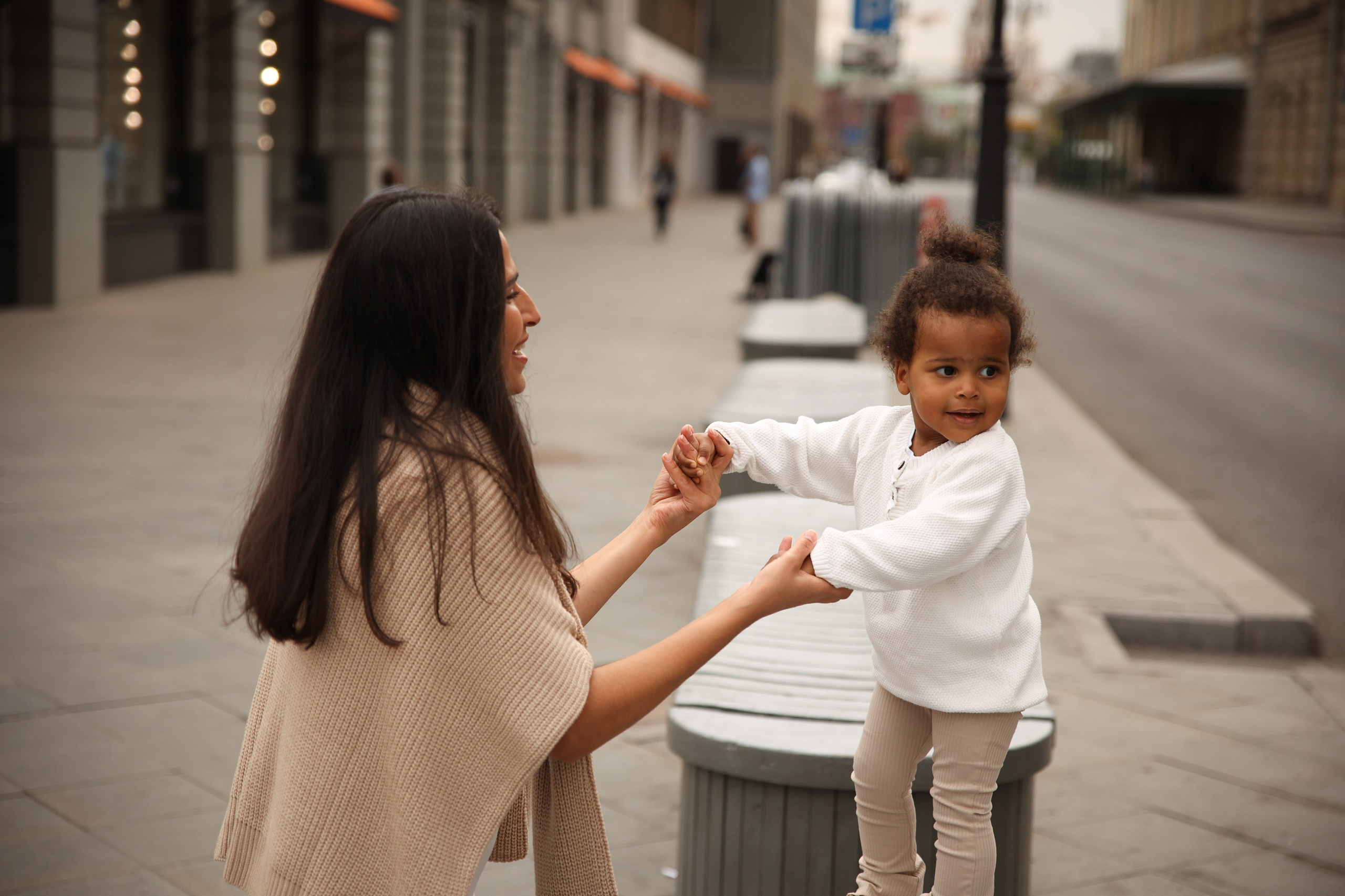 Фотосессия в Москве мама и дочка. Фотограф Владимир Москва