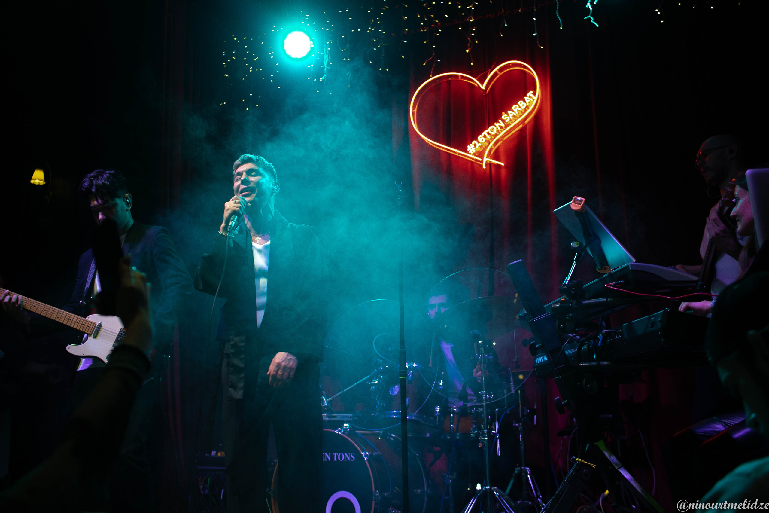 Сольный концерт Романа Исаева. Art photographer Nino