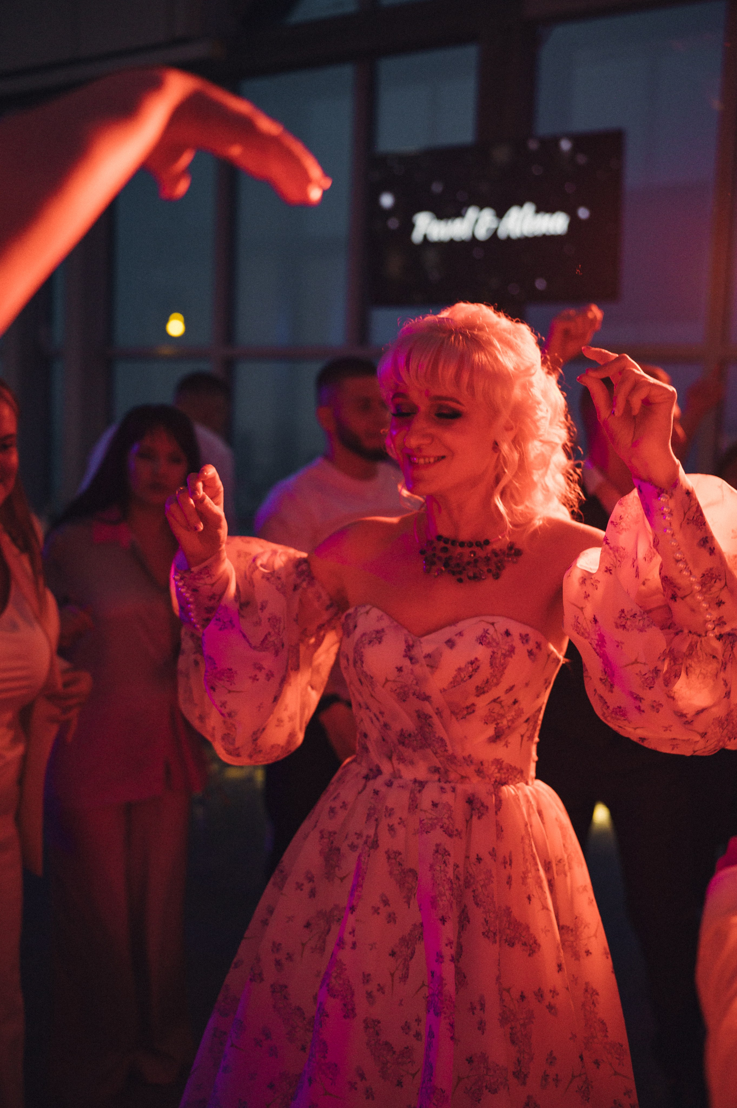 Алёна и Павел. Репортажный и свадебный фотограф в Сургуте