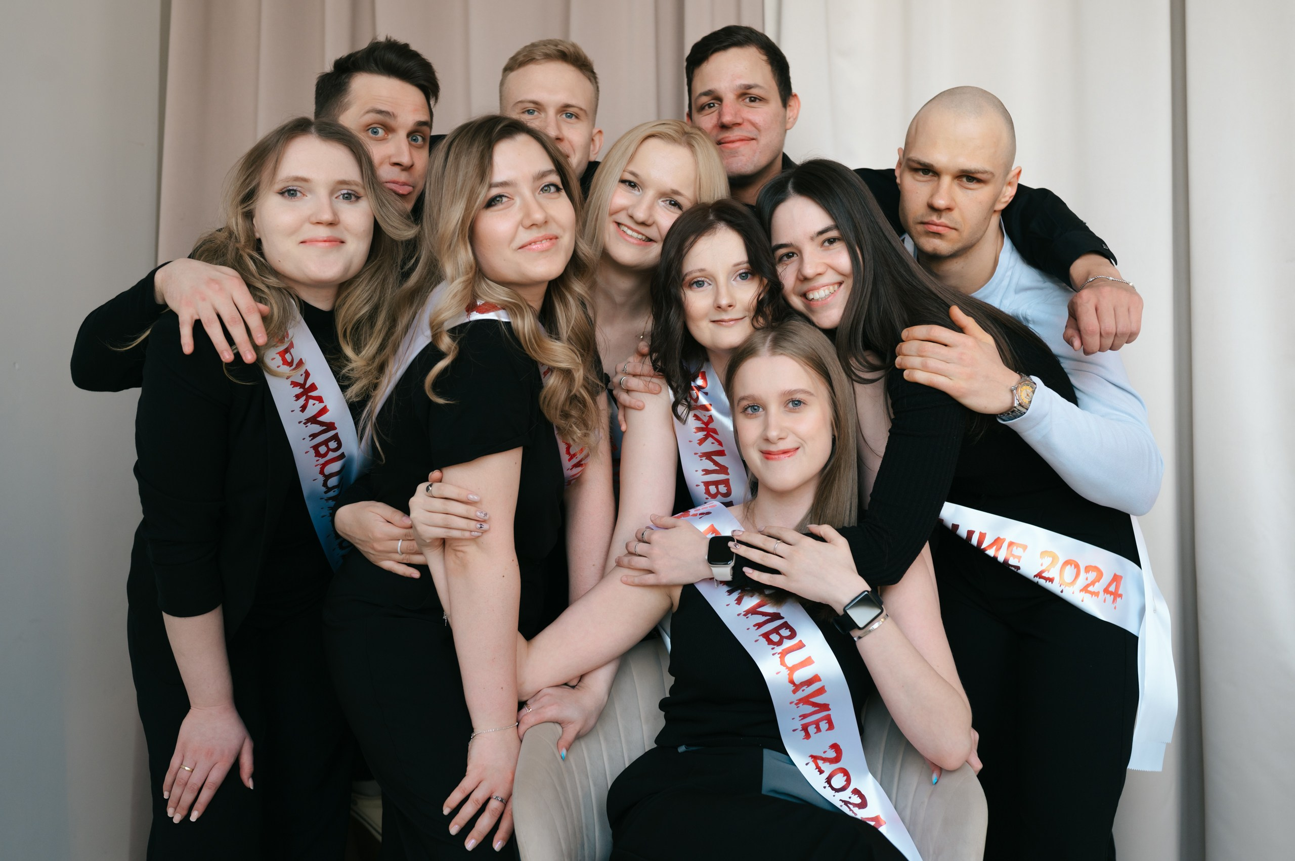 Мед выпуск. Komonev