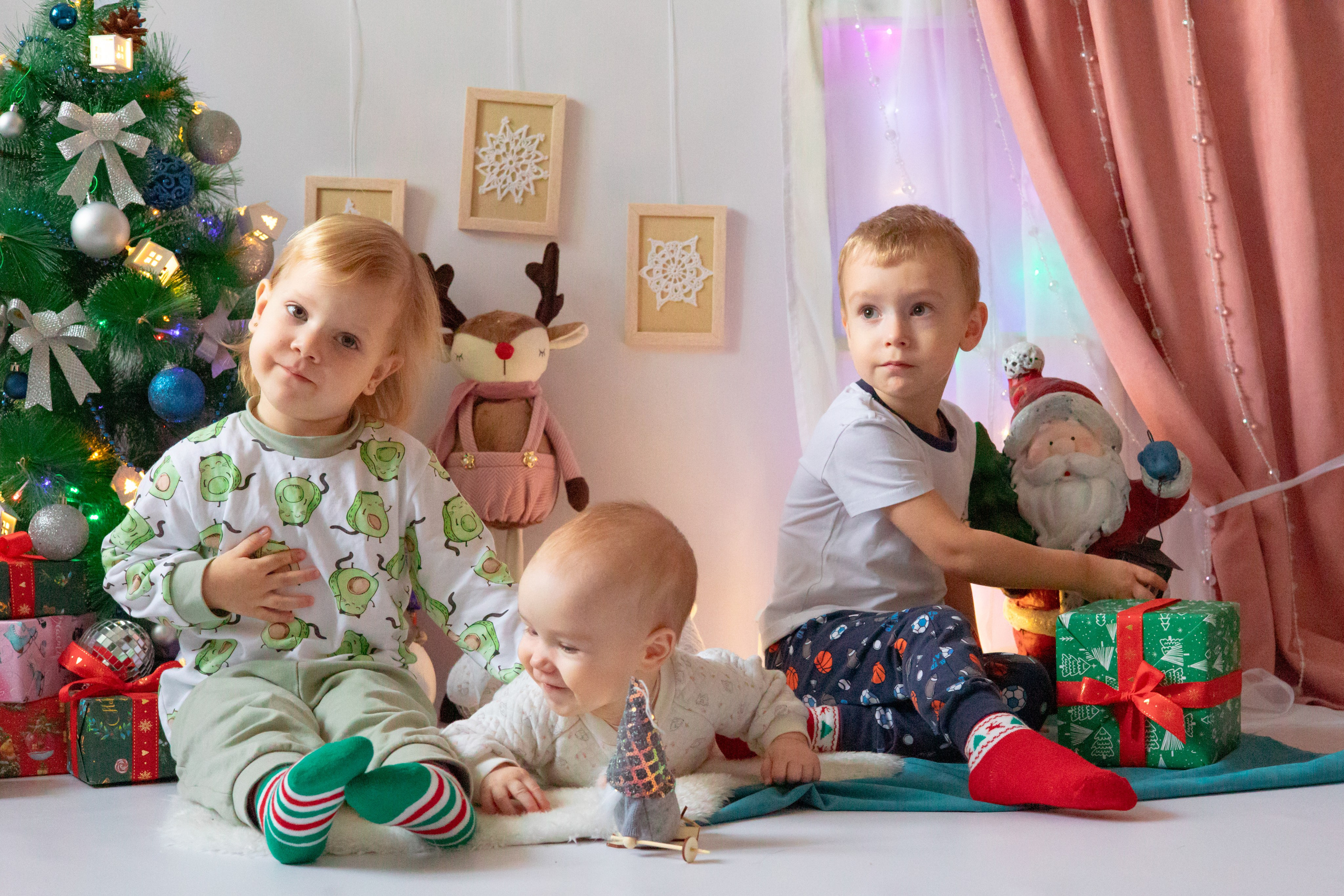 Дети новый год 2024. Семейный и детский фотограф в Михайловке Татьяна Лестьева