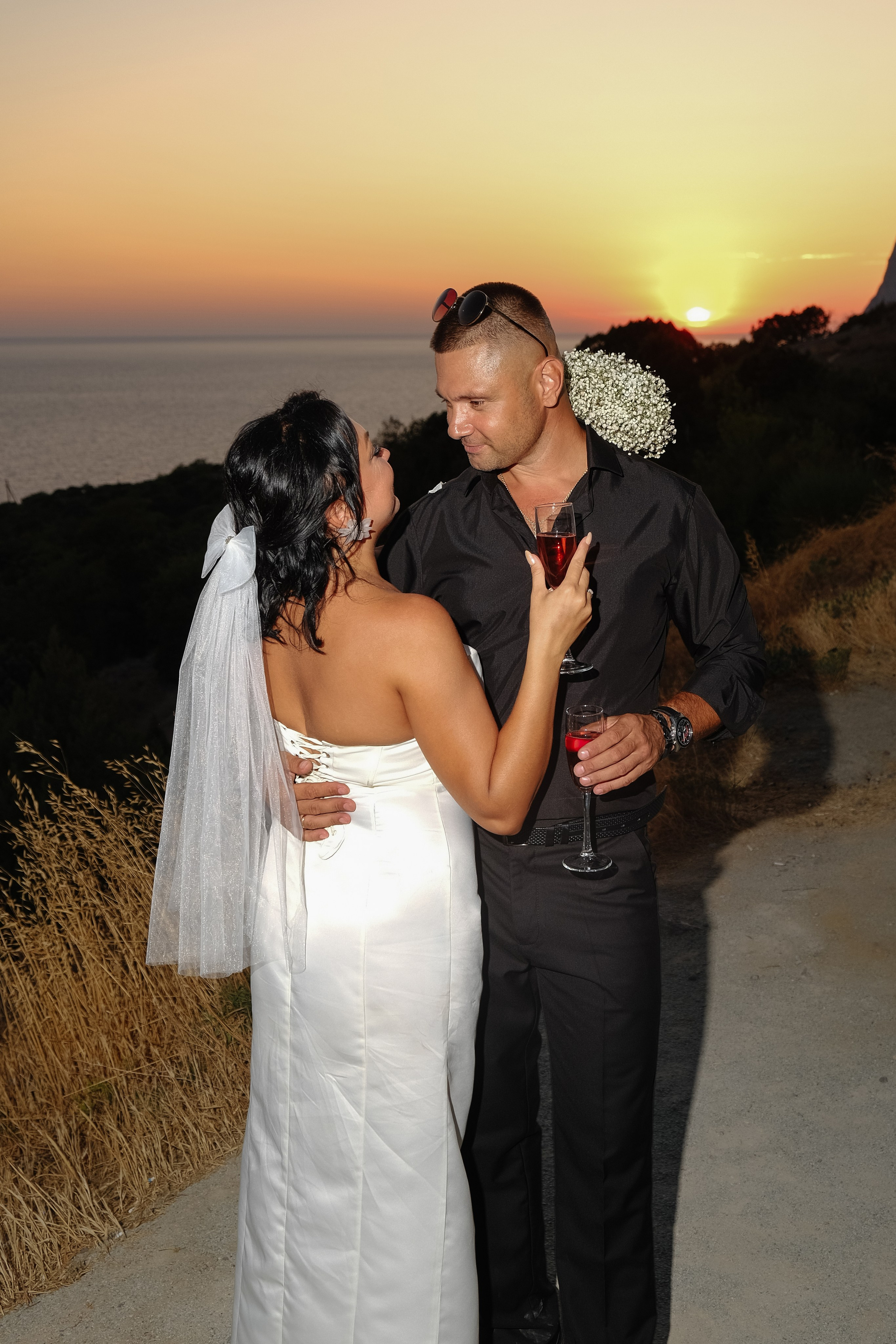 А+Е (Ялта). Профессиональная фотосъемка в Крыму. Натуральные эмоции и живые кадры. Забронируйте дату прямо сейчас!