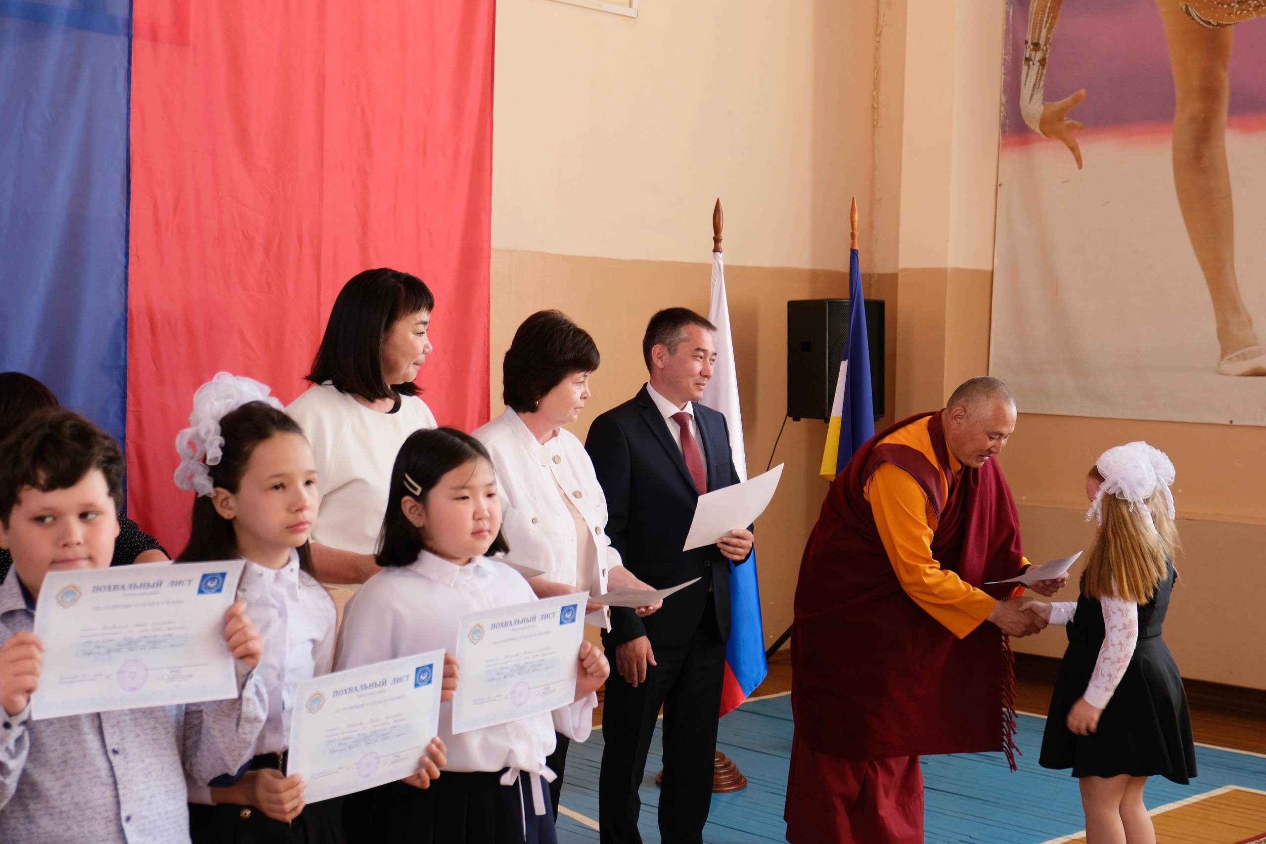 Слет отличников. Сэсэг — дочь степи | семейный фотограф