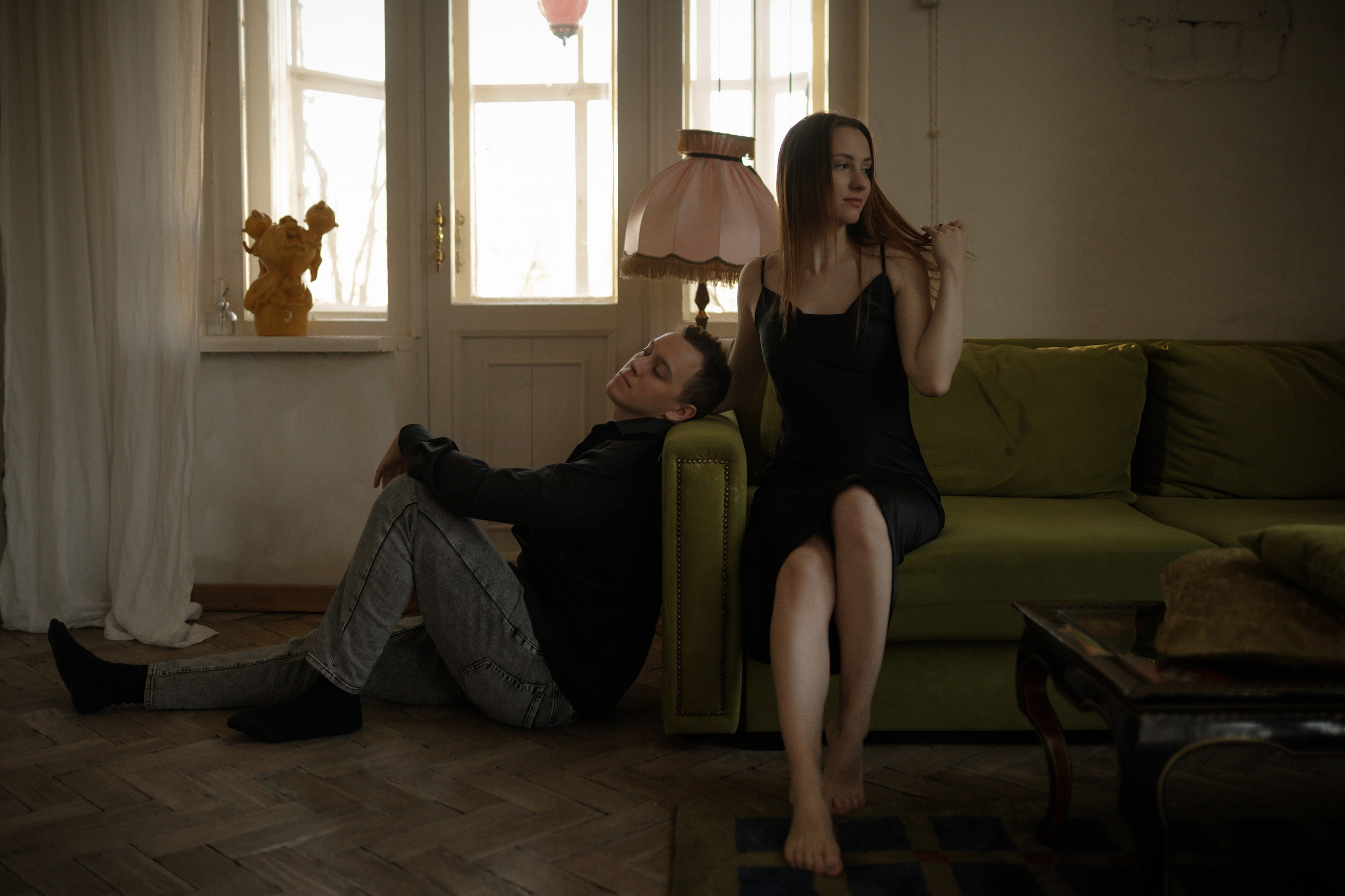 Черное-белое