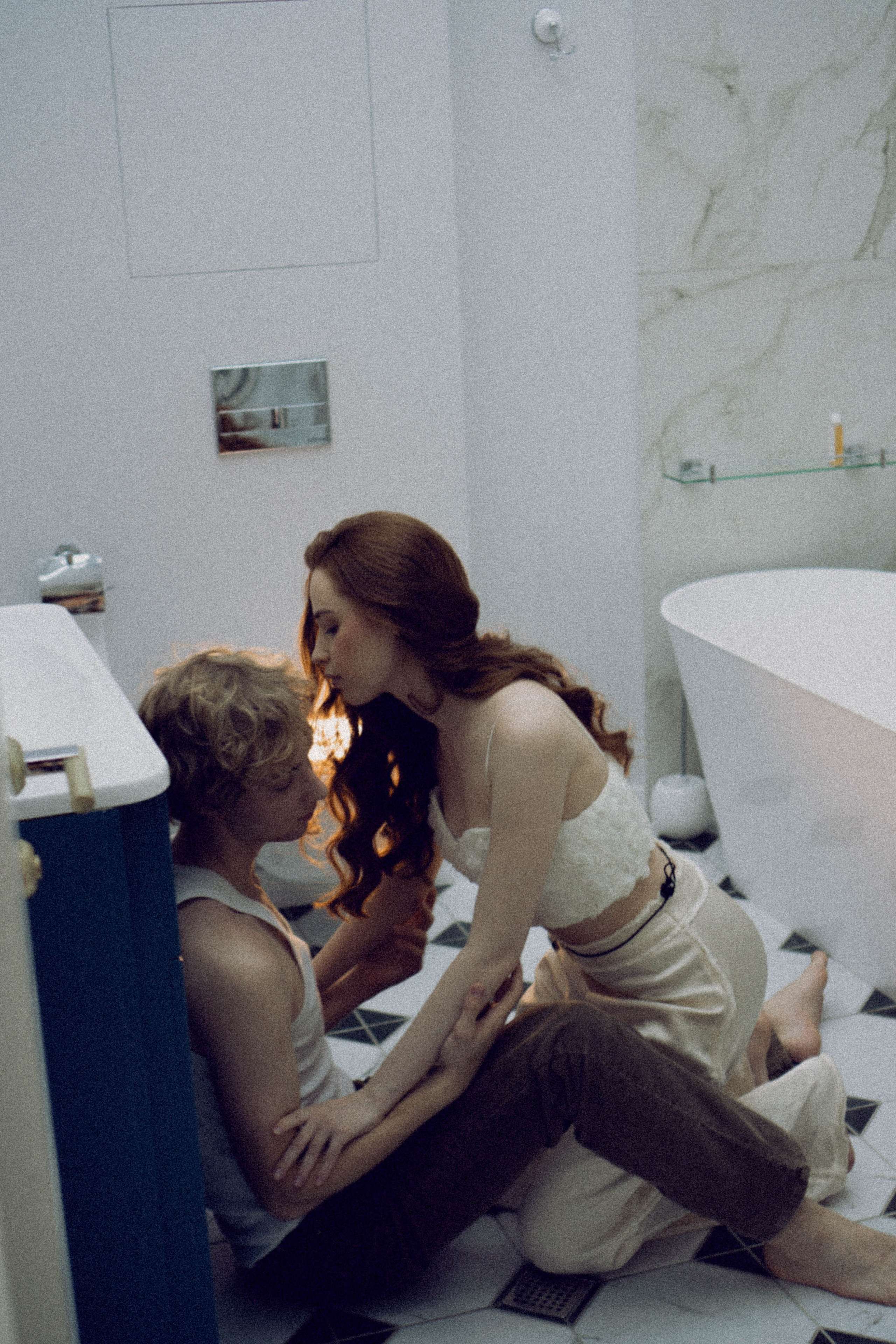 СВАДЕБНАЯ СЬЕМКА В ОТЕЛЕ. СБОРЫ ЖЕНИХА И НЕВЕСТЫ И ТАКЖЕ ТОР И ПОДГОТОВКА К ПРОГУЛКЕ. Профессиональный фотограф, Санкт-Петербург — Виктория Богомолова