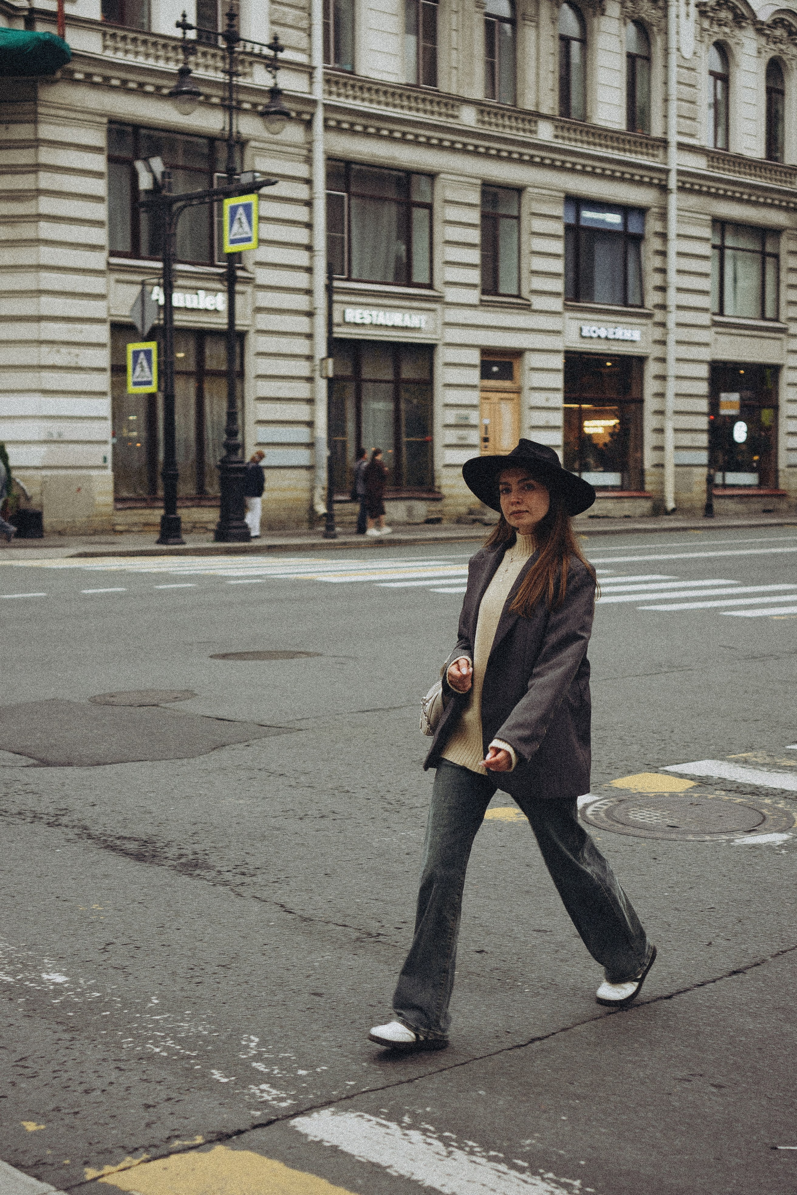 ПРОГУЛКА НА ЧЕРНЫШЕВСКОЙ. Профессиональный фотограф, Санкт-Петербург — Виктория Богомолова