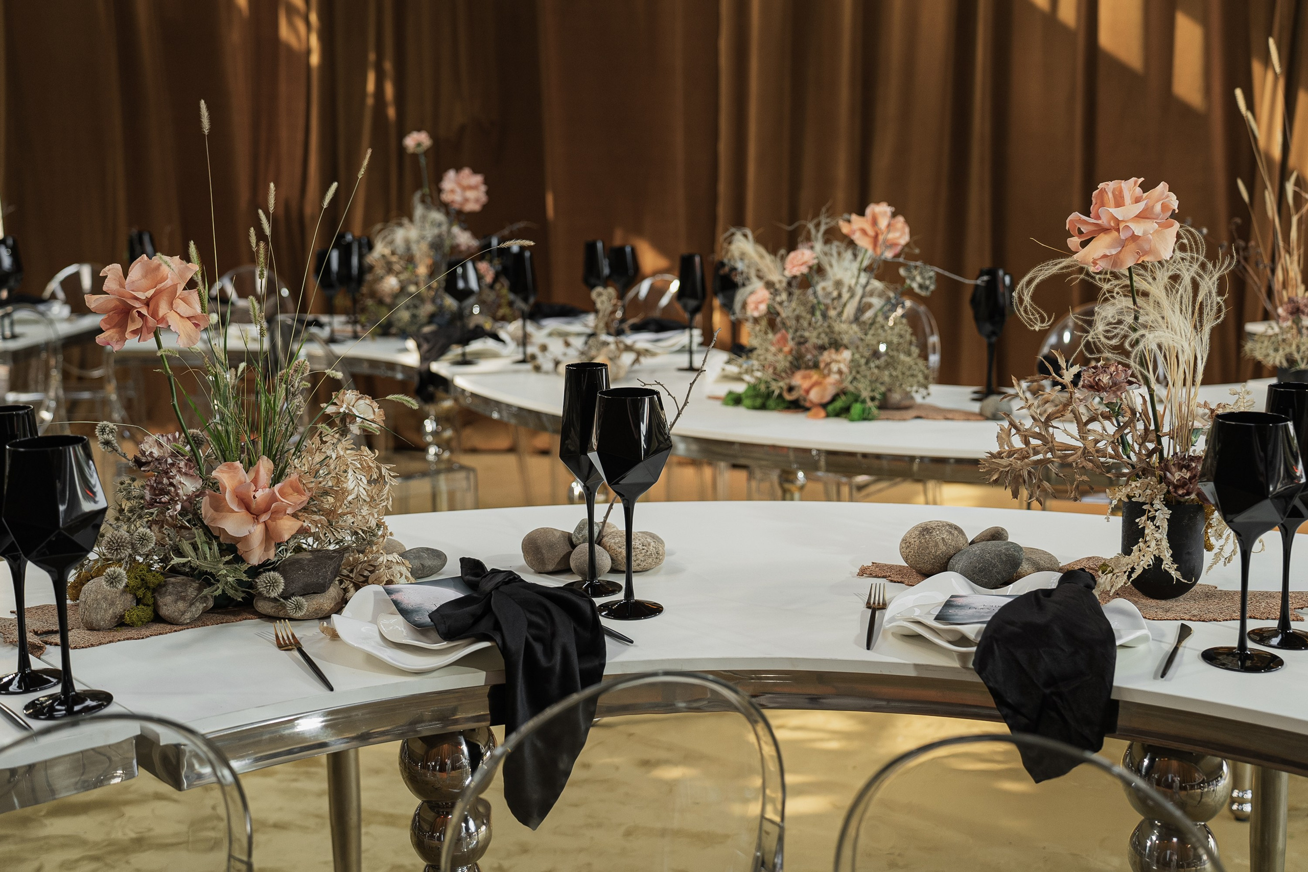 V&E | On The Moon. Свадебная фотография и видеосъёмка