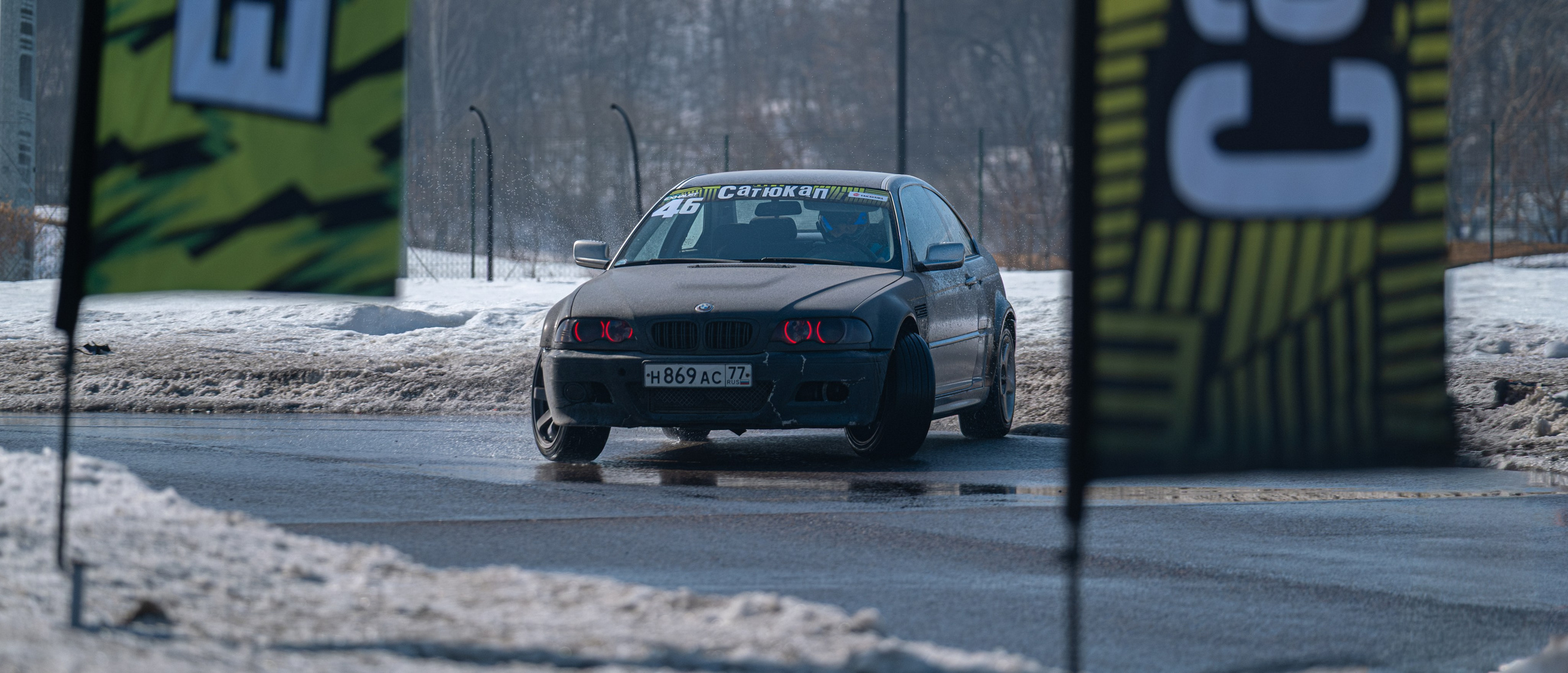 Спортивная автомобильная съемка. Malenkyia