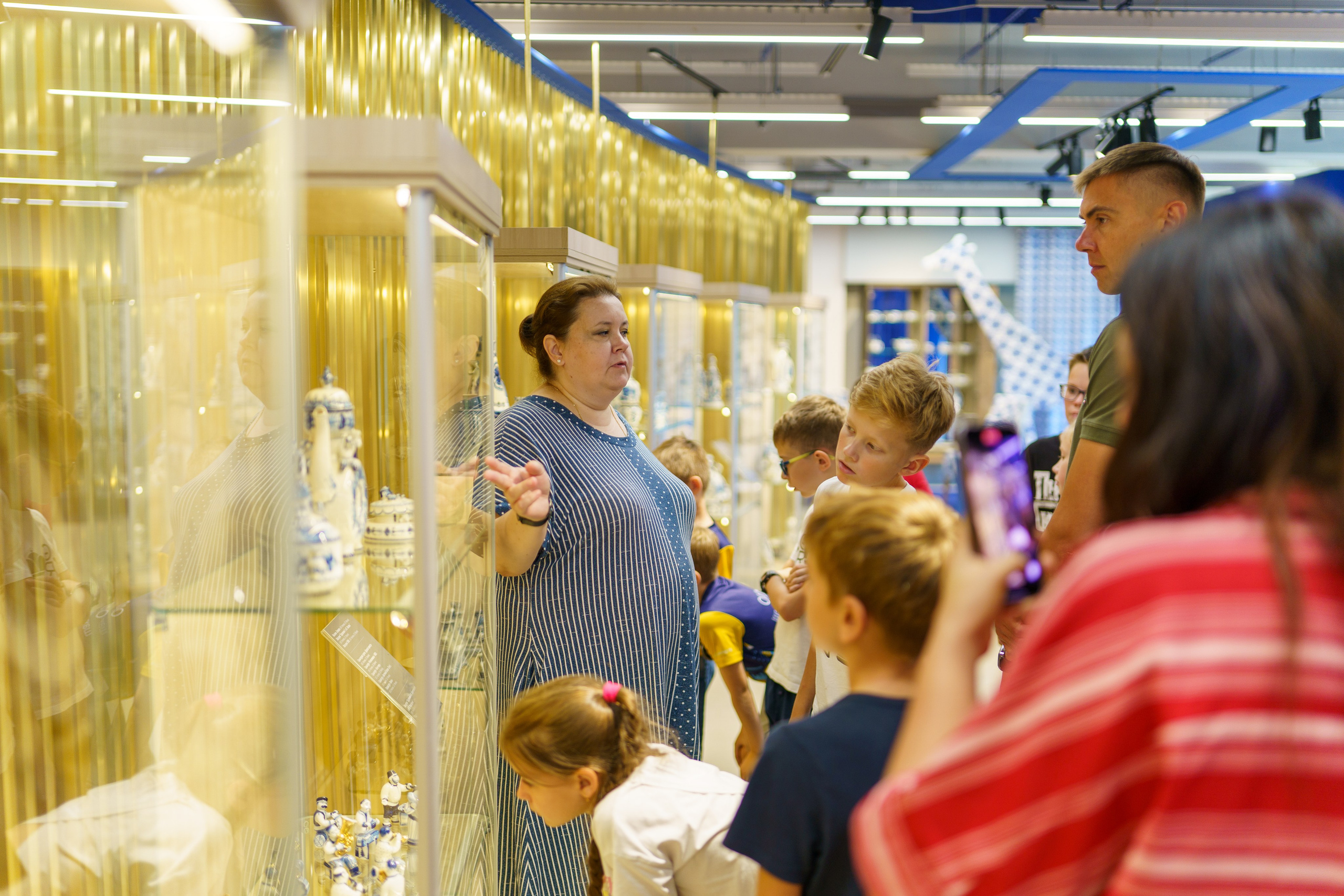 Gzhel fairy tale — Гжельская сказка