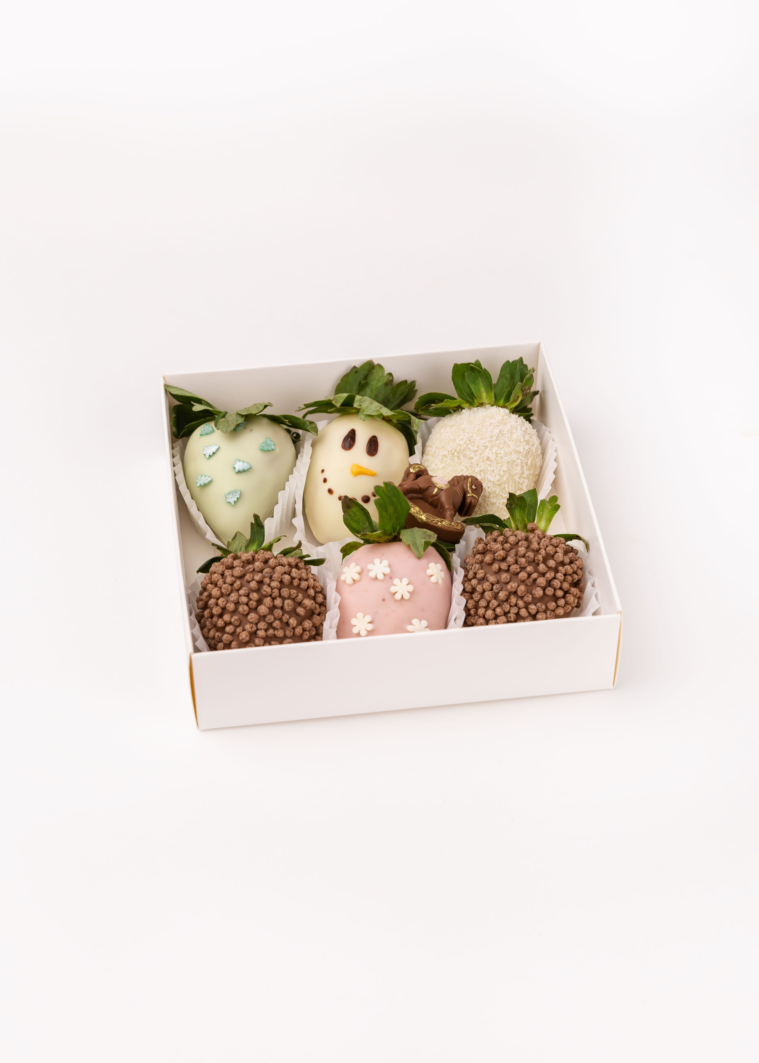 26.11.2025 Новогодние наборы и букеты, Клубникисс. ФОТОГРАФ ВИНОГРАДОВА ДАРЬЯ