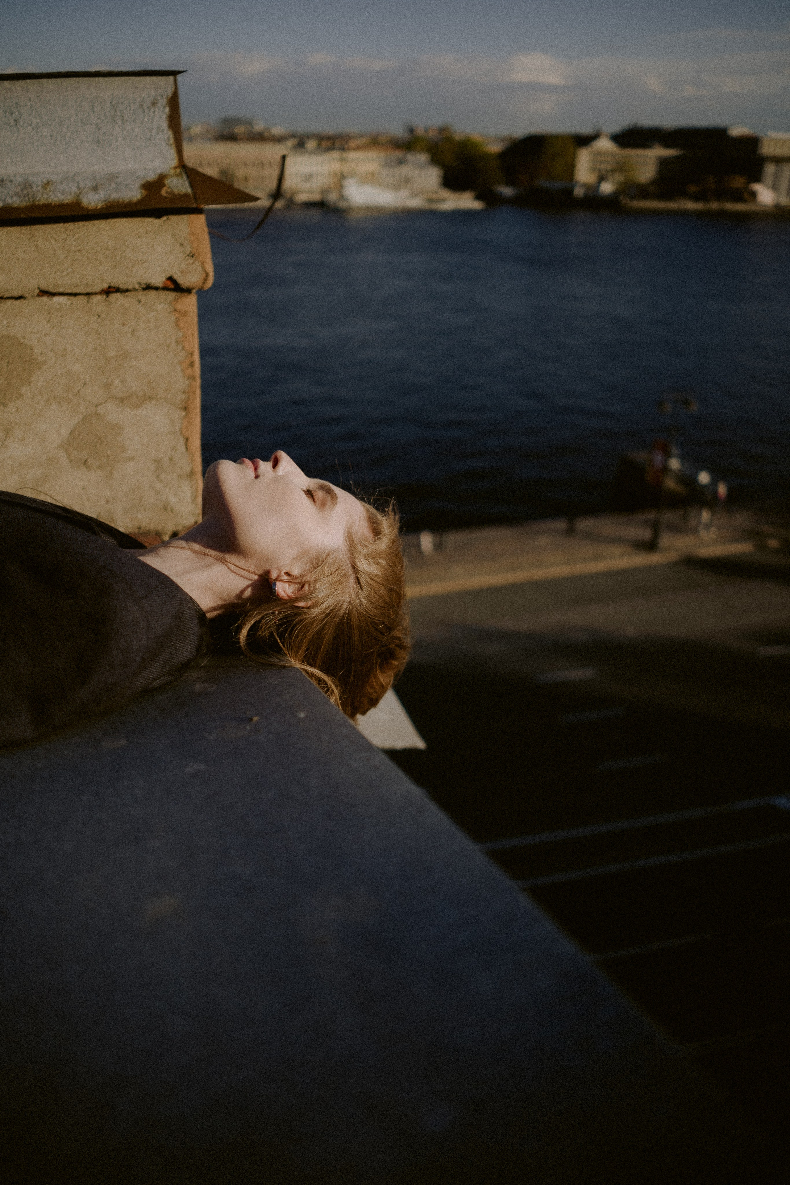 Elena Raya • Photographer