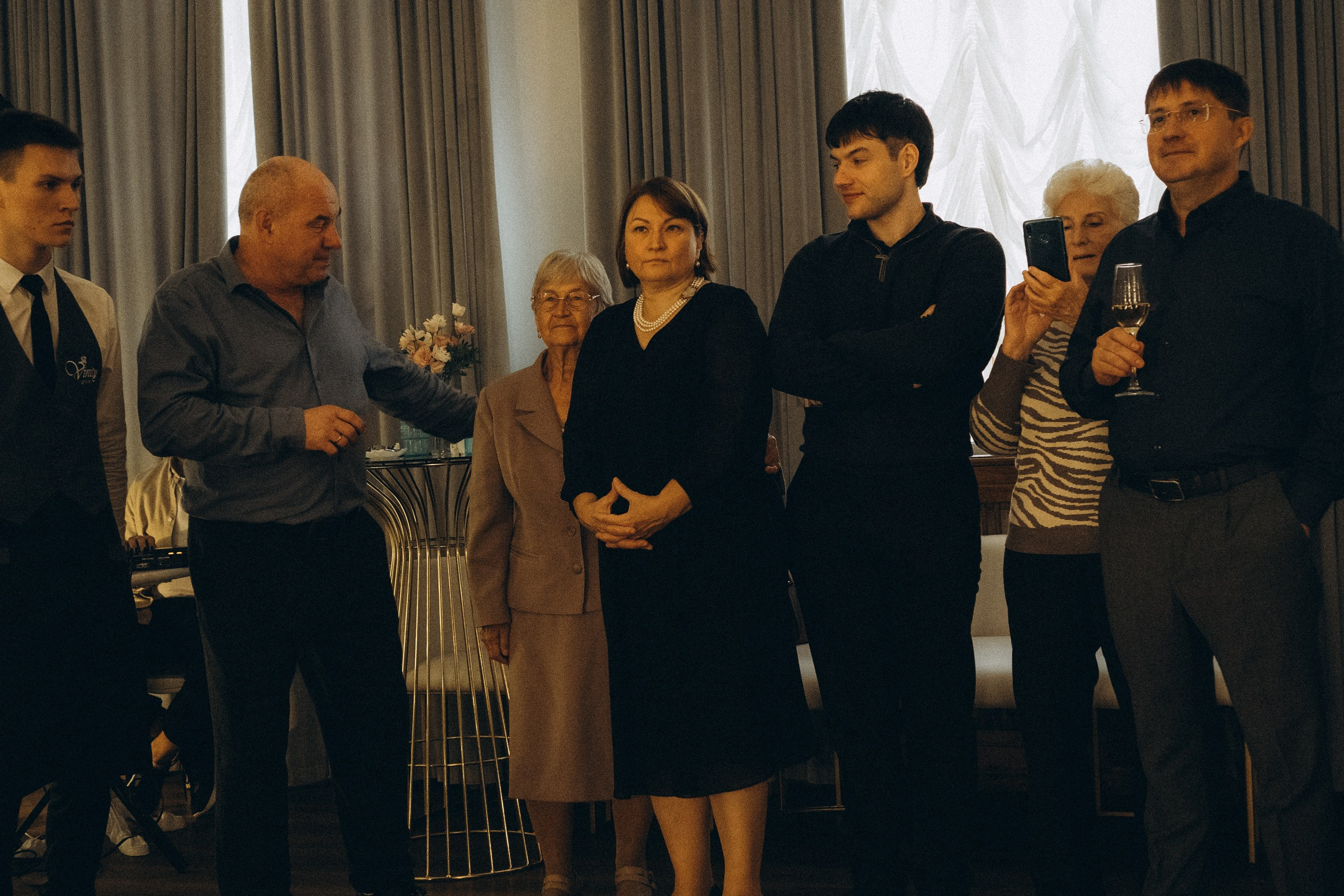 СЬЕМКА РЕПОРТАЖ В ЗАГСЕ (2 ДВОРЕЦ). Профессиональный фотограф, Санкт-Петербург — Виктория Богомолова